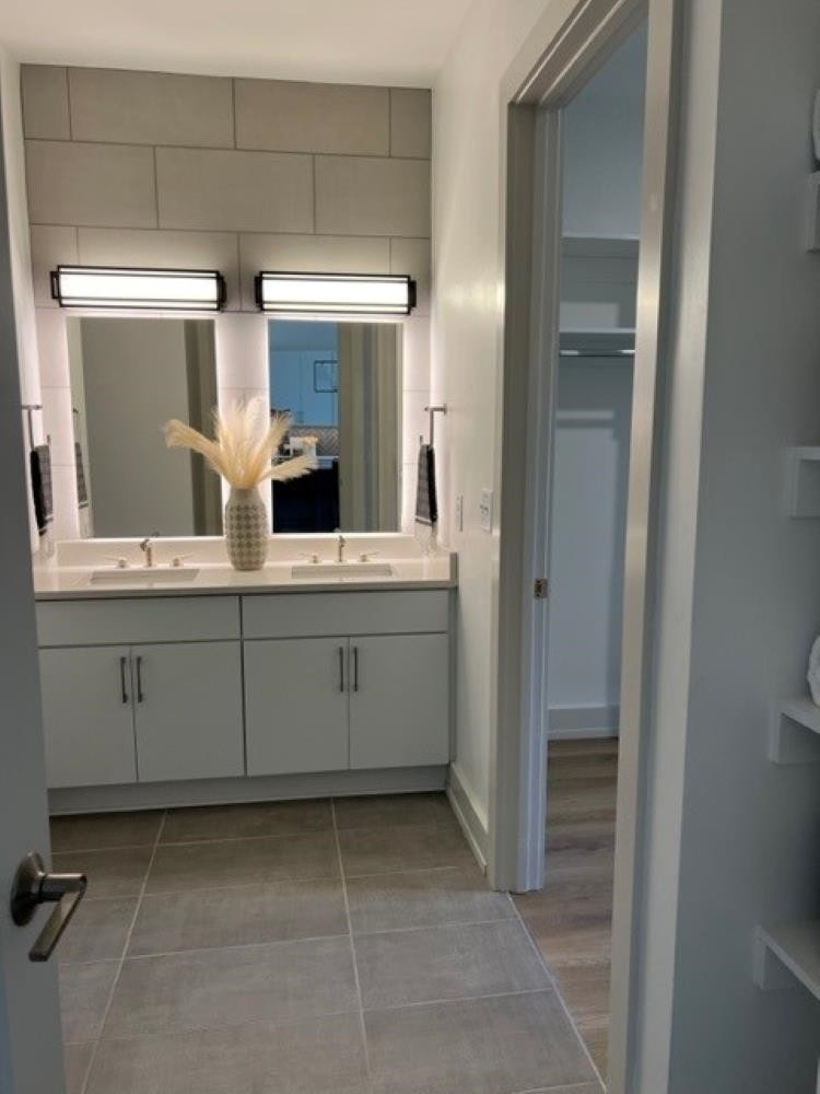 120 Mosaic Boulevard # 307 Property Photo 27
