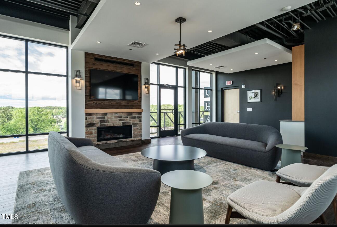 120 Mosaic Boulevard # 307 Property Photo 34