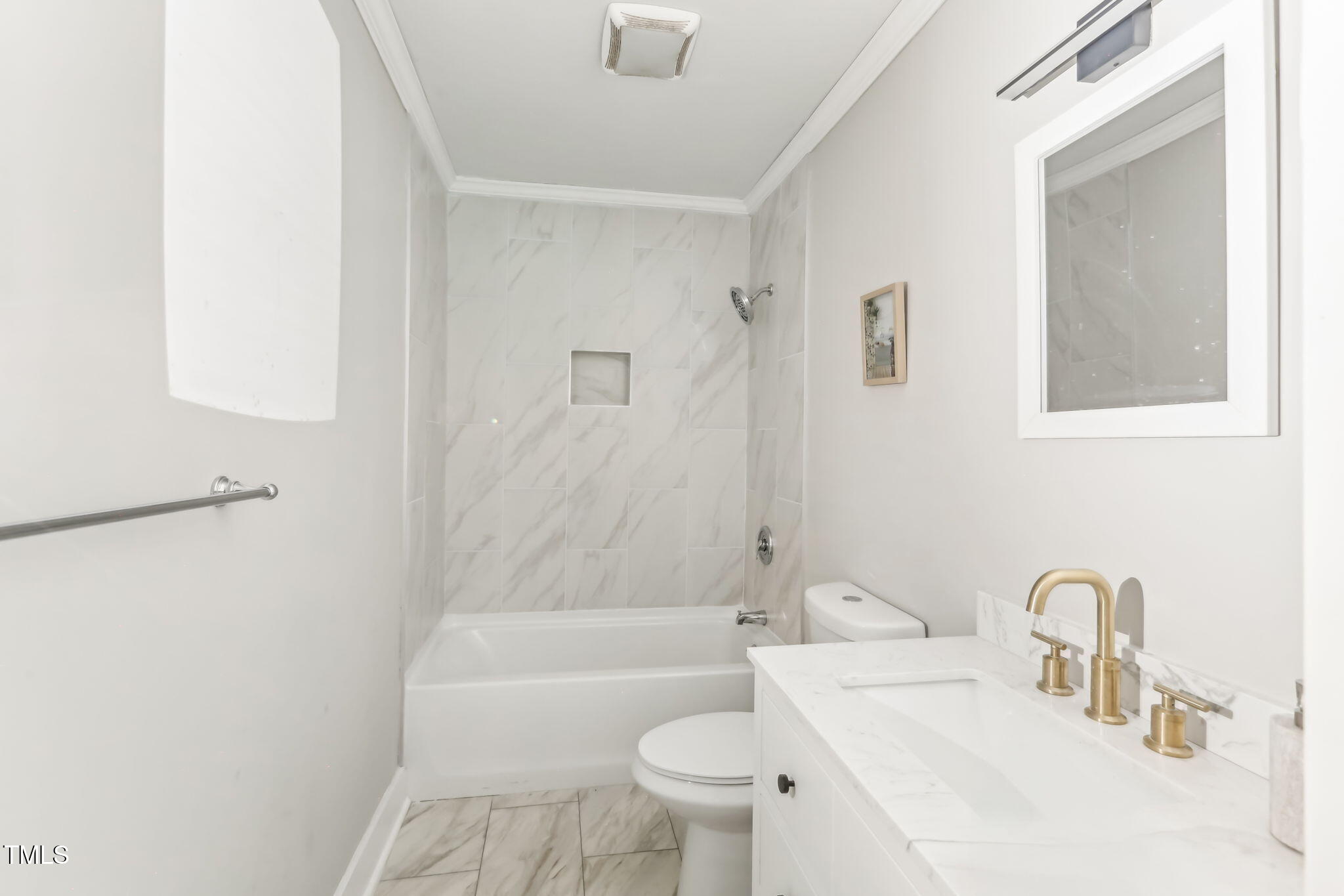 4022 Neal Road Property Photo 15