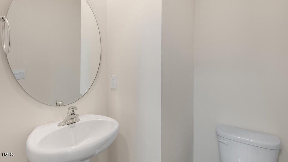 900 Canis Minor Road Property Photo 14