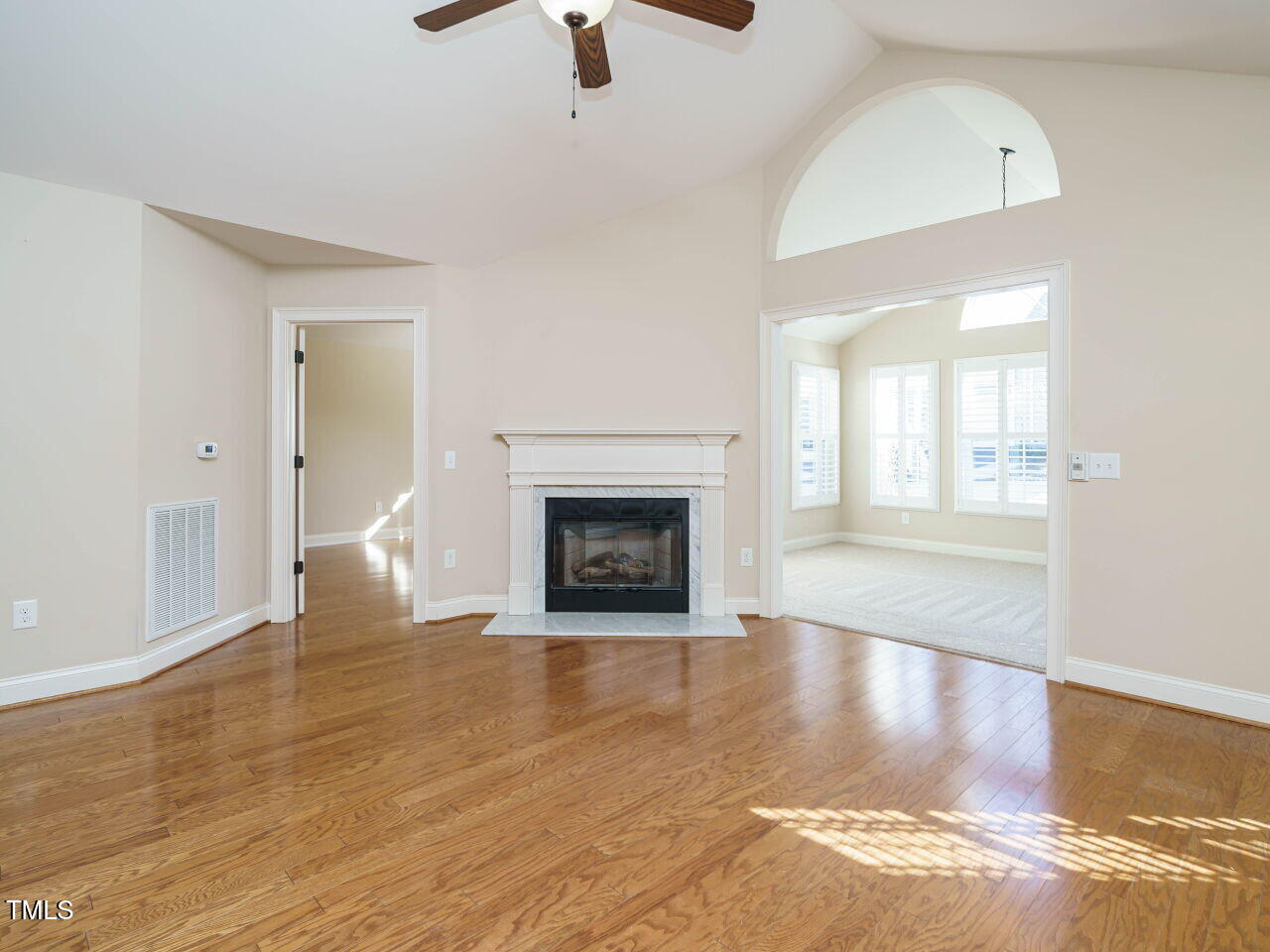 992 Blue Bird Lane Property Photo 8