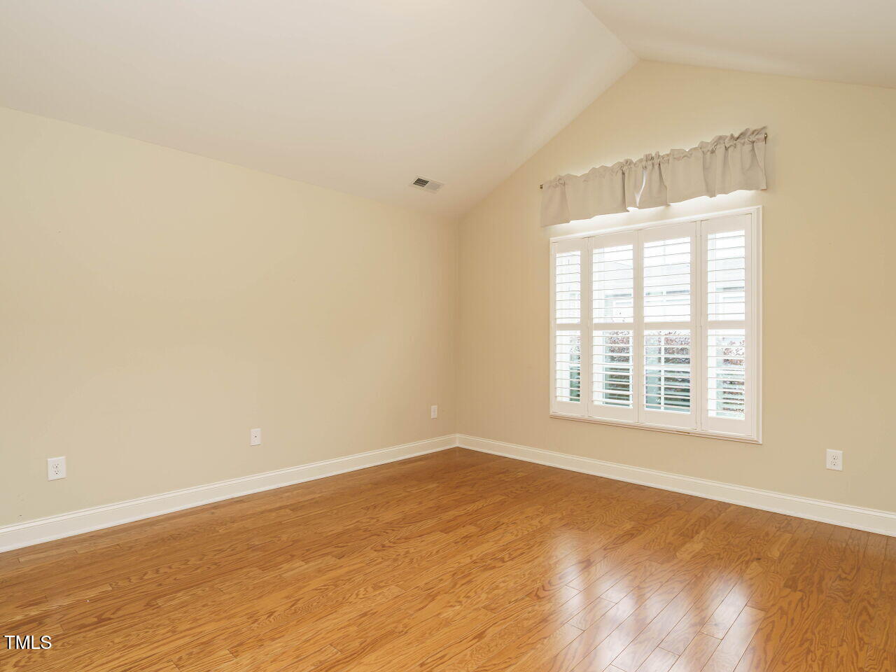 992 Blue Bird Lane Property Photo 22