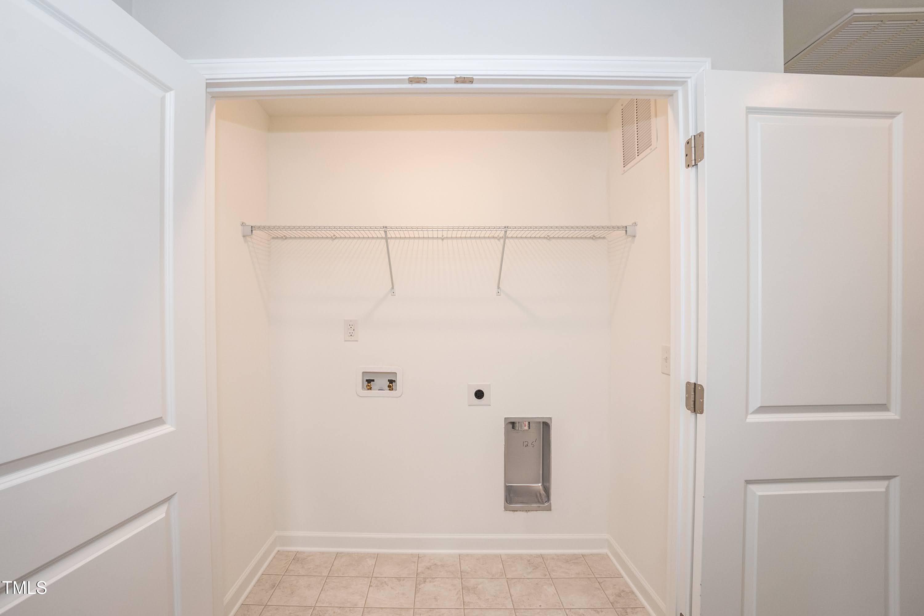807 E Harnett Street Property Photo 17