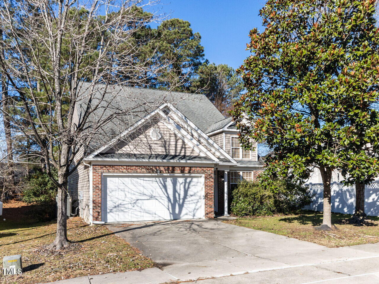 8253 Marshall Brae Drive Property Photo