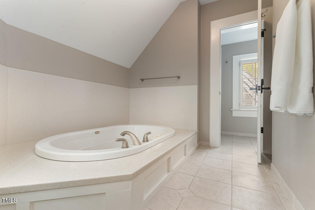 32520 Archdale Drive Property Photo 44