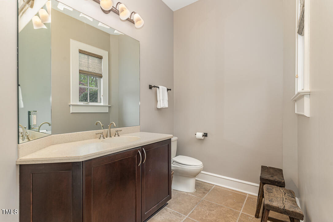 32520 Archdale Drive Property Photo 46
