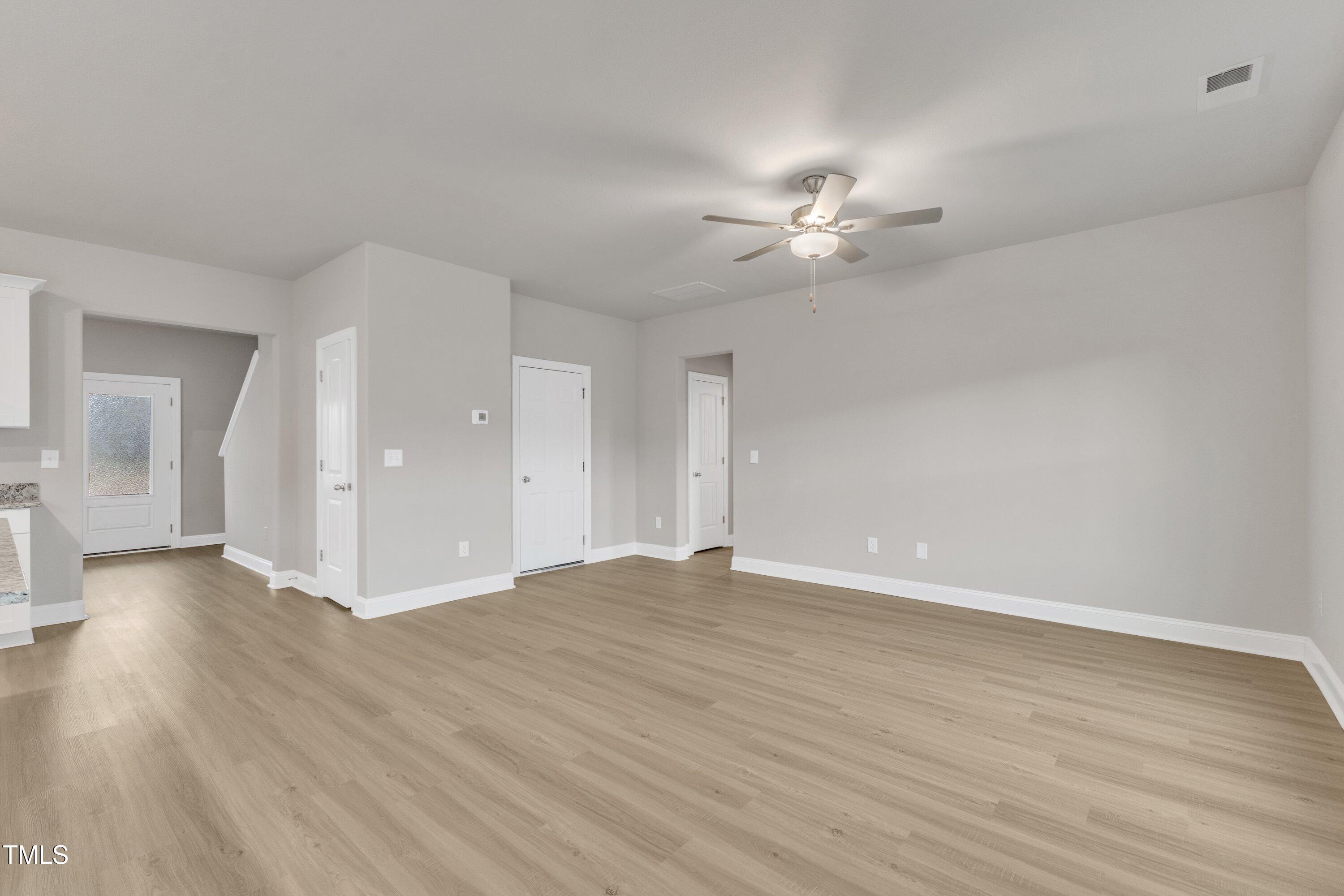 107 Wilderness Court Property Photo 8