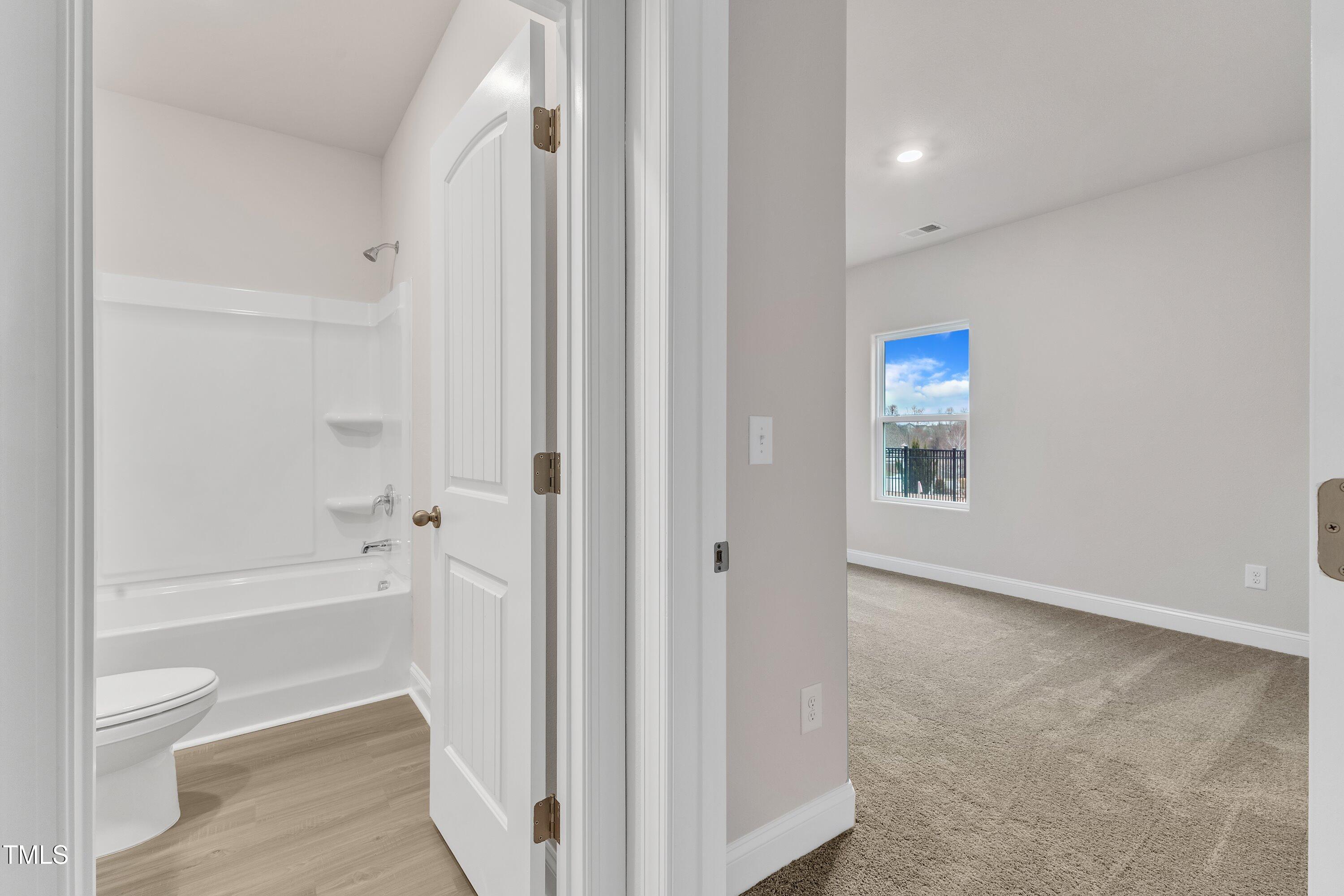 107 Wilderness Court Property Photo 32