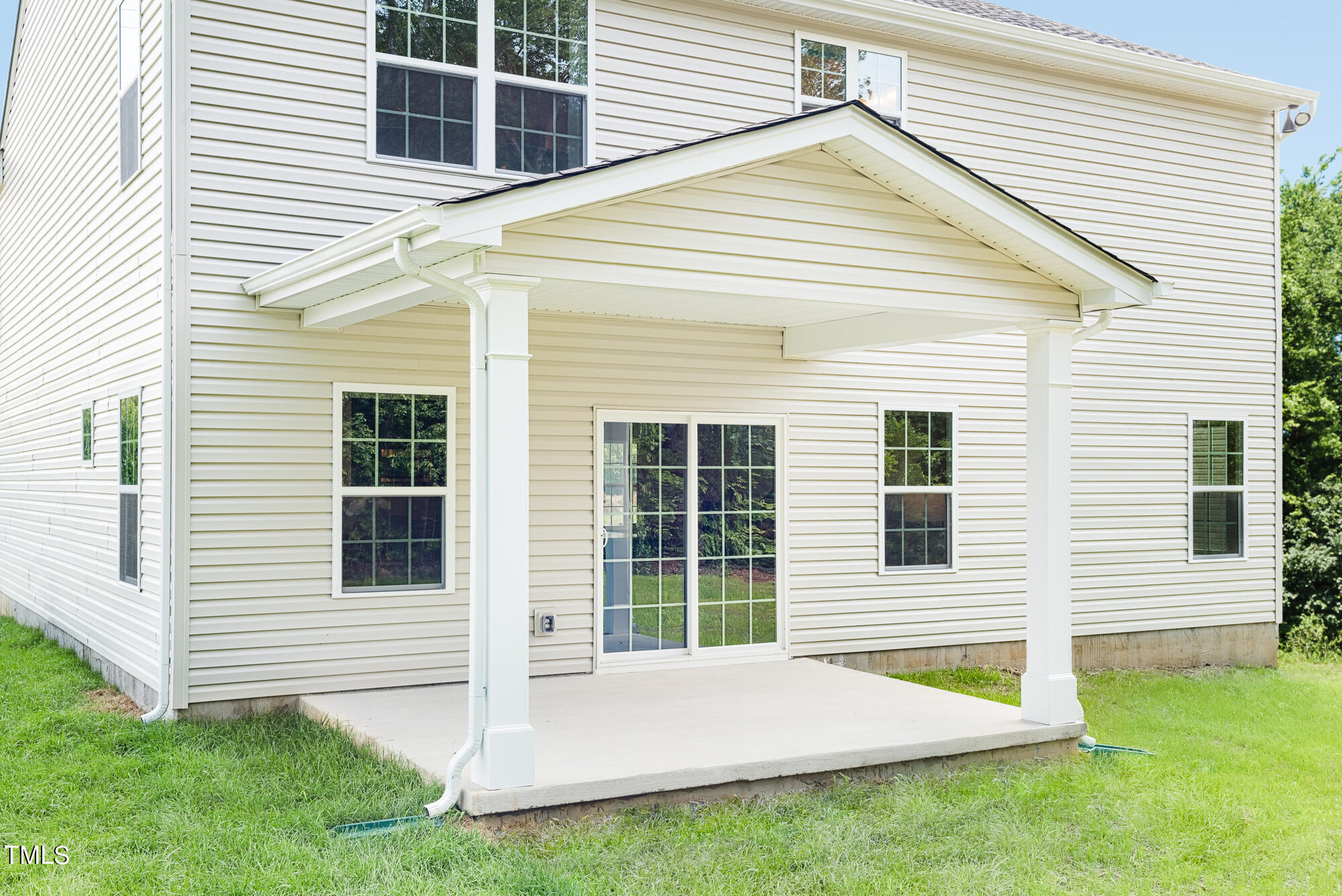 8913 Stratus Street Property Photo 2