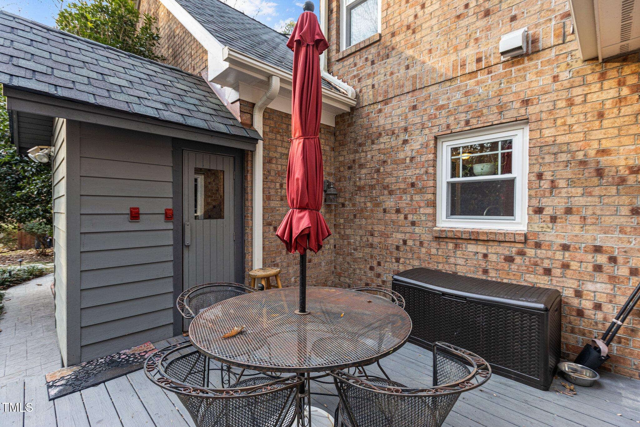 5317 Burning Oak Court Property Photo 34