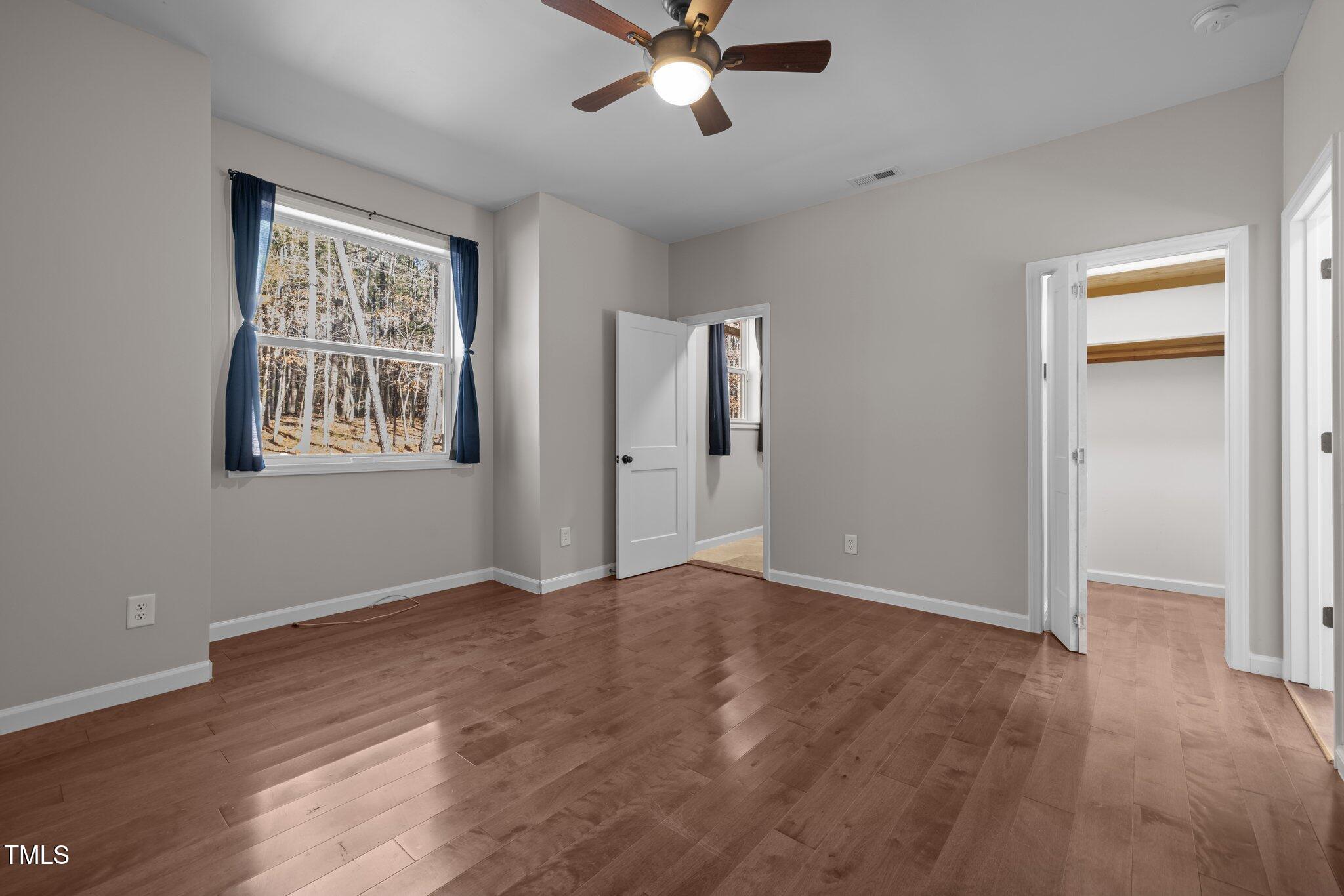 7815 Dodsons Crossroads Property Photo 7