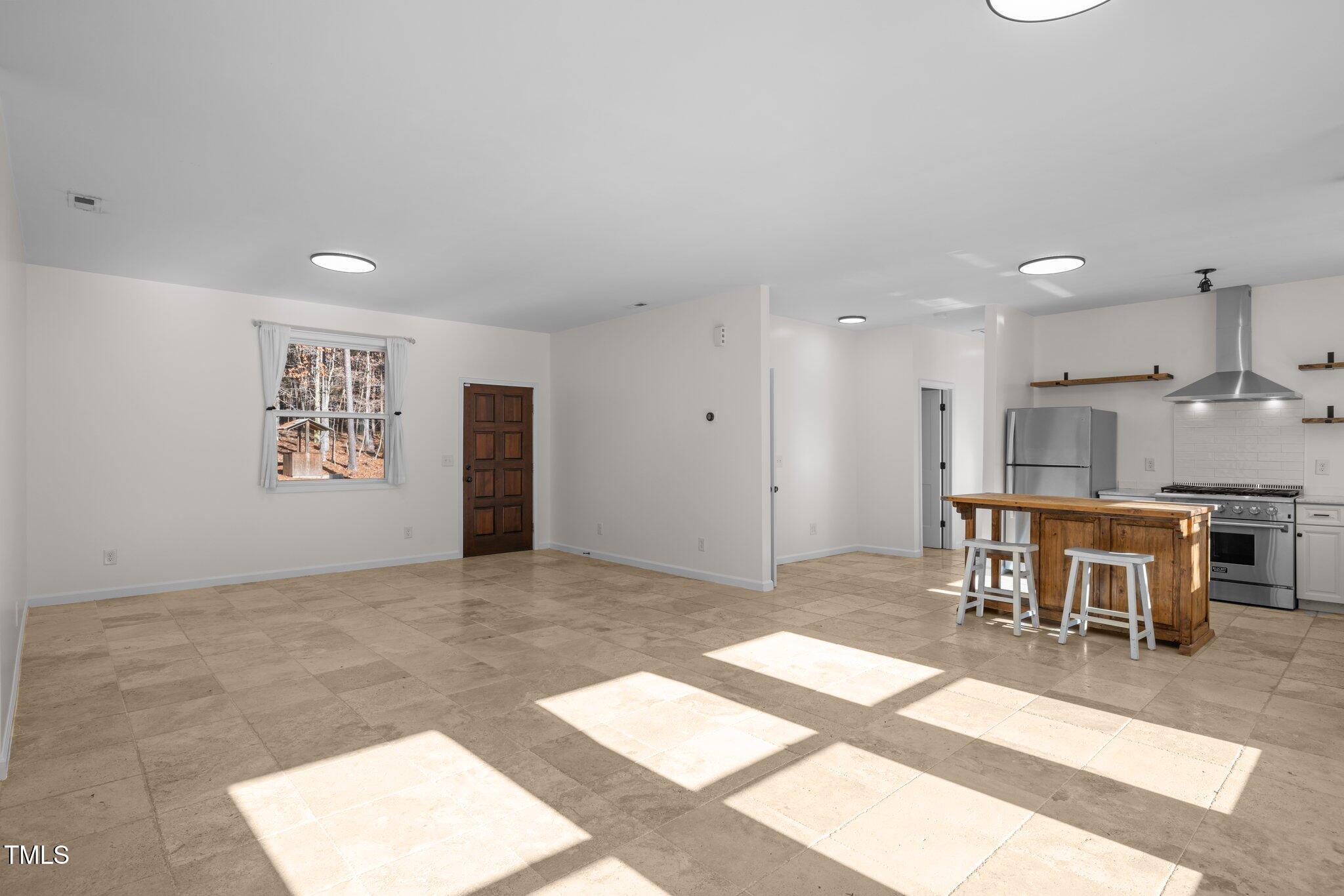 7815 Dodsons Crossroads Property Photo 23