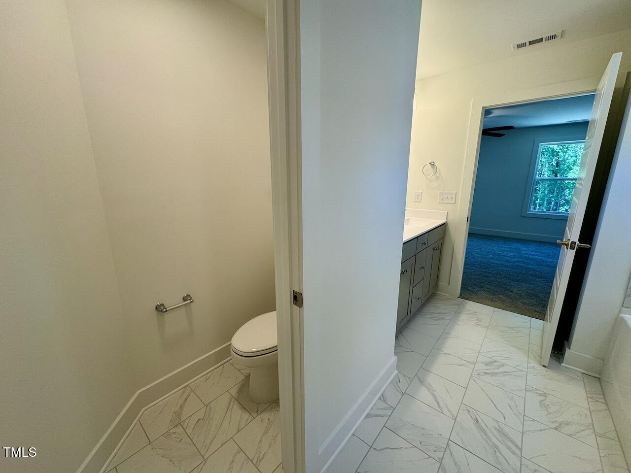 262 Grand Griffon Way Property Photo 32