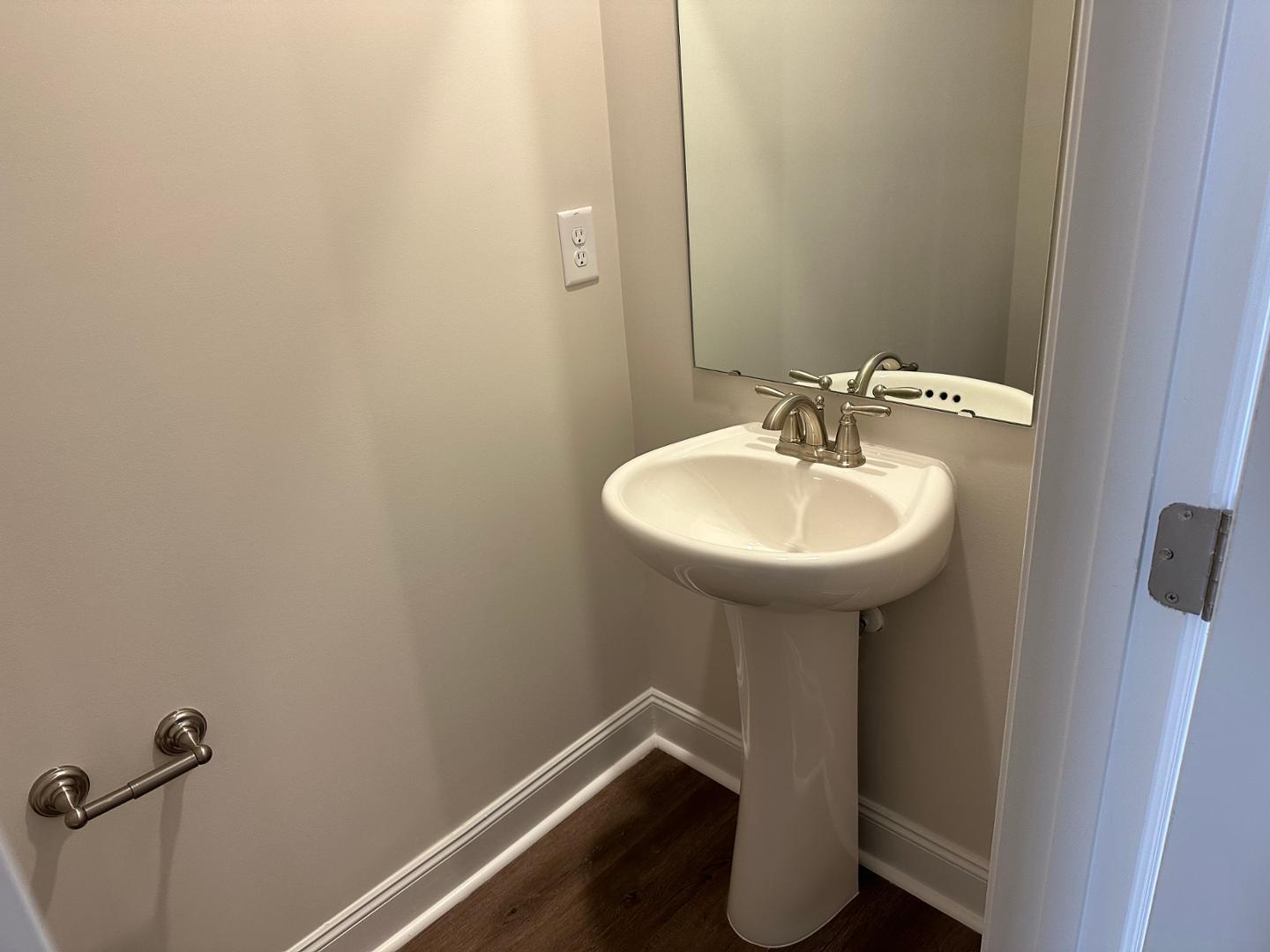 6905 Thalweg Drive Property Photo 6