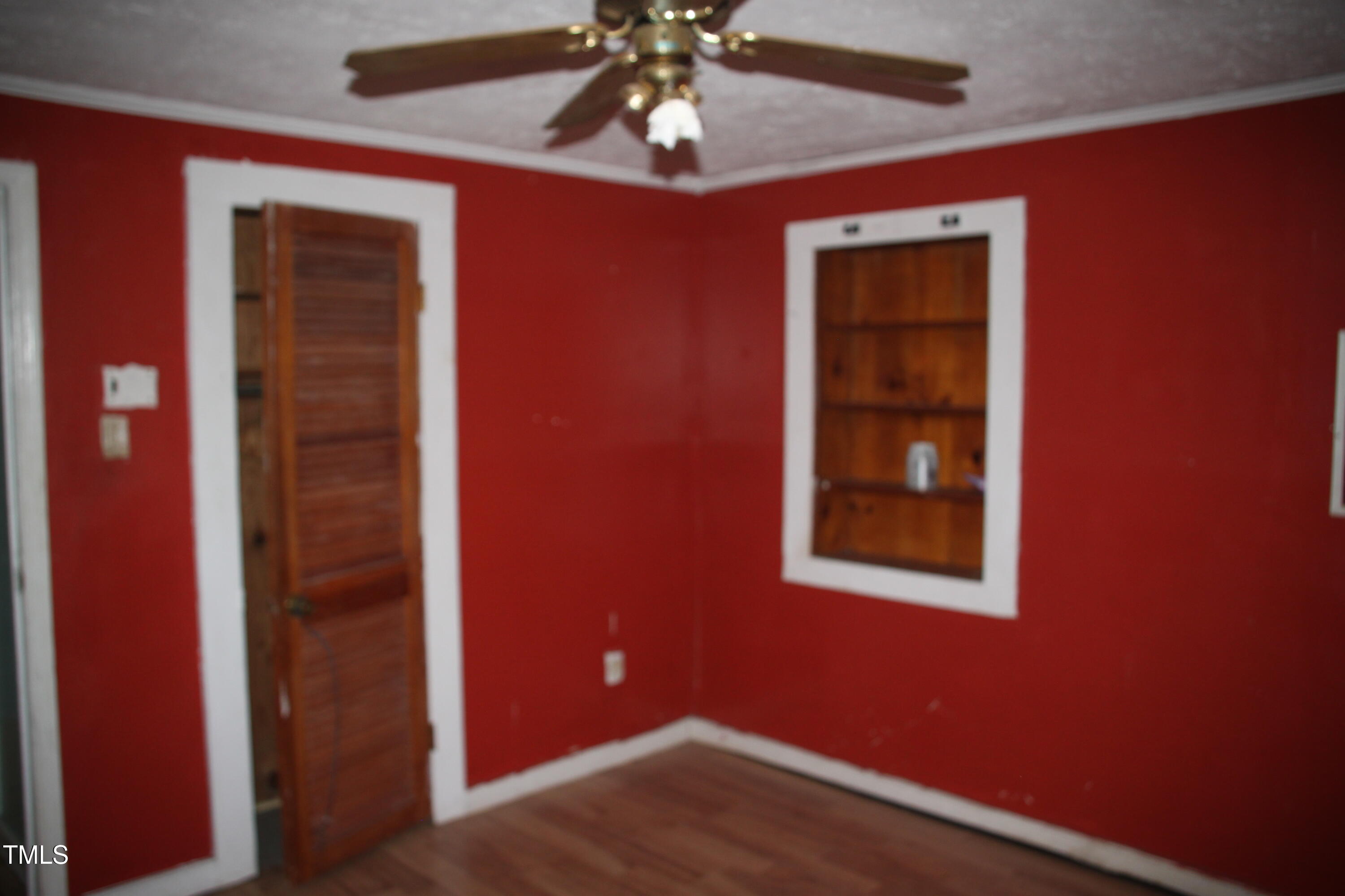 868 Smith Road Property Photo 14