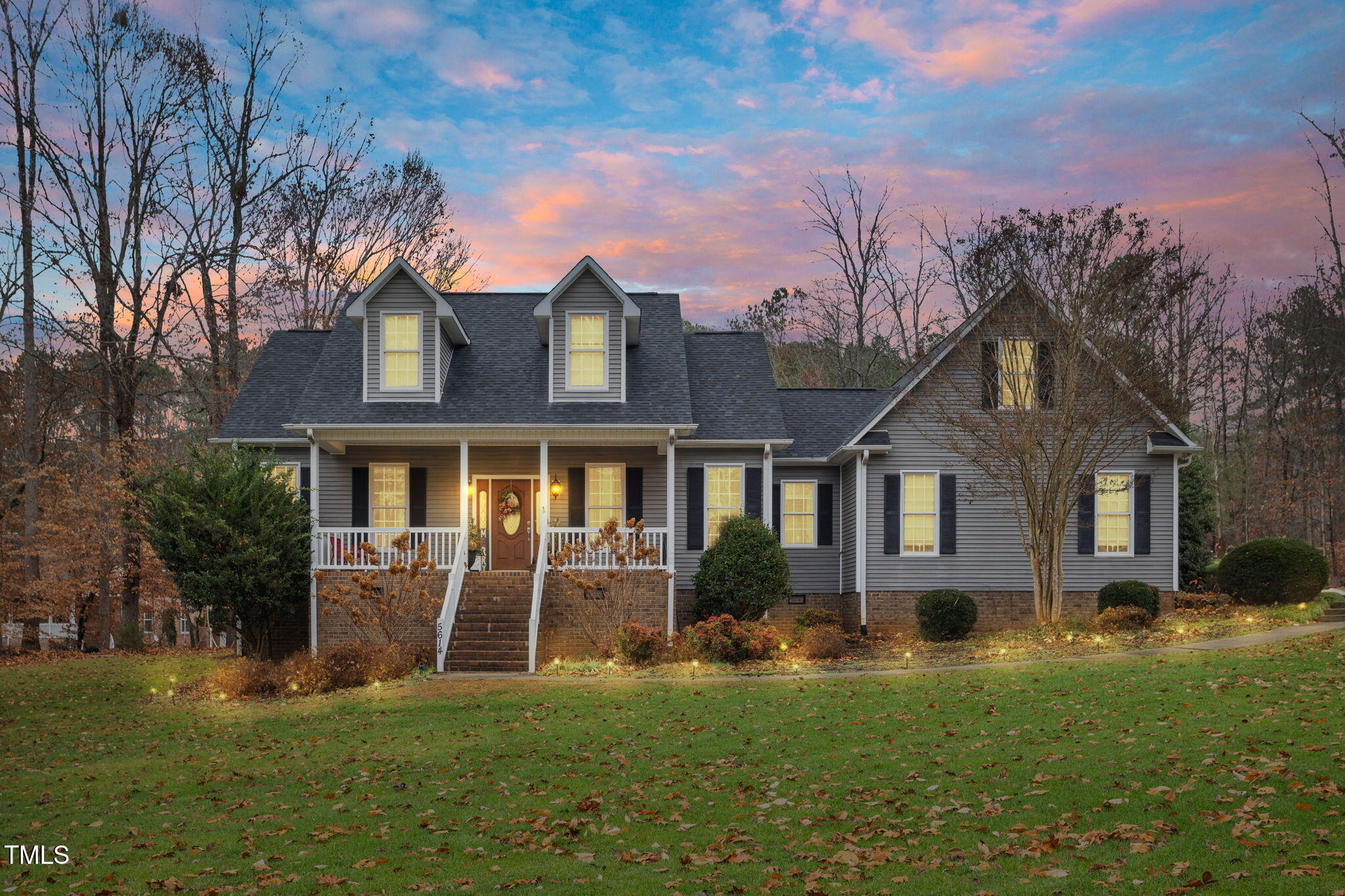 5614 Woodstream Road Property Photo