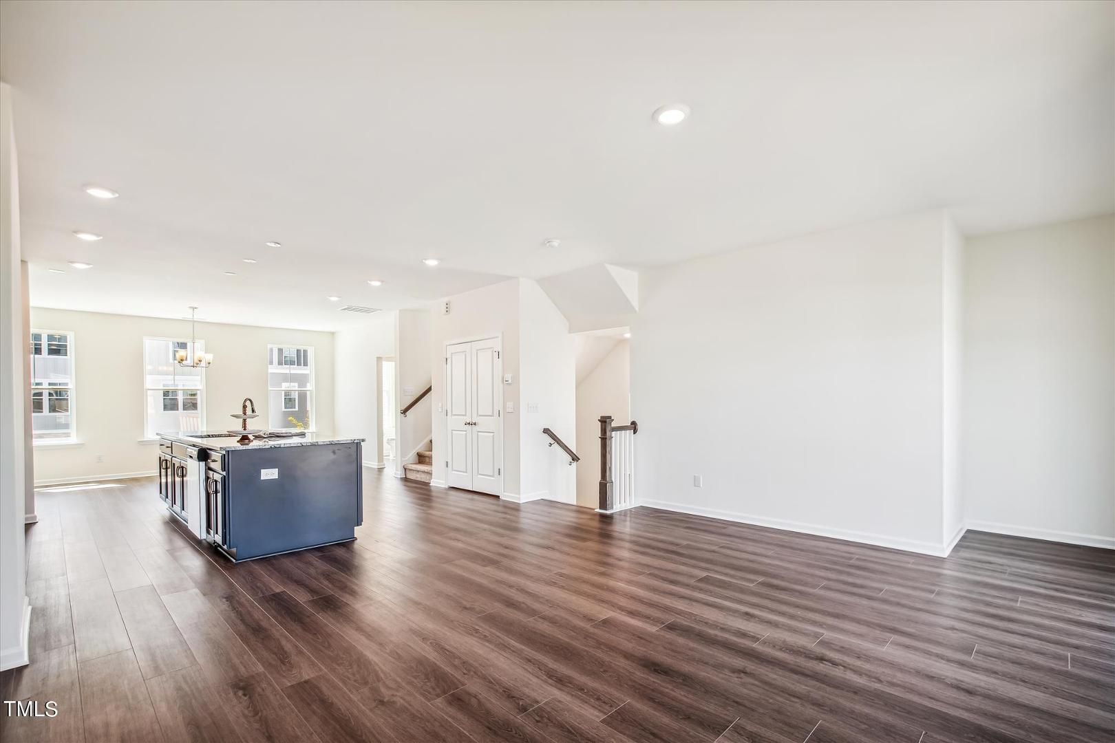 847 Parc Townes Drive # A Property Photo 4