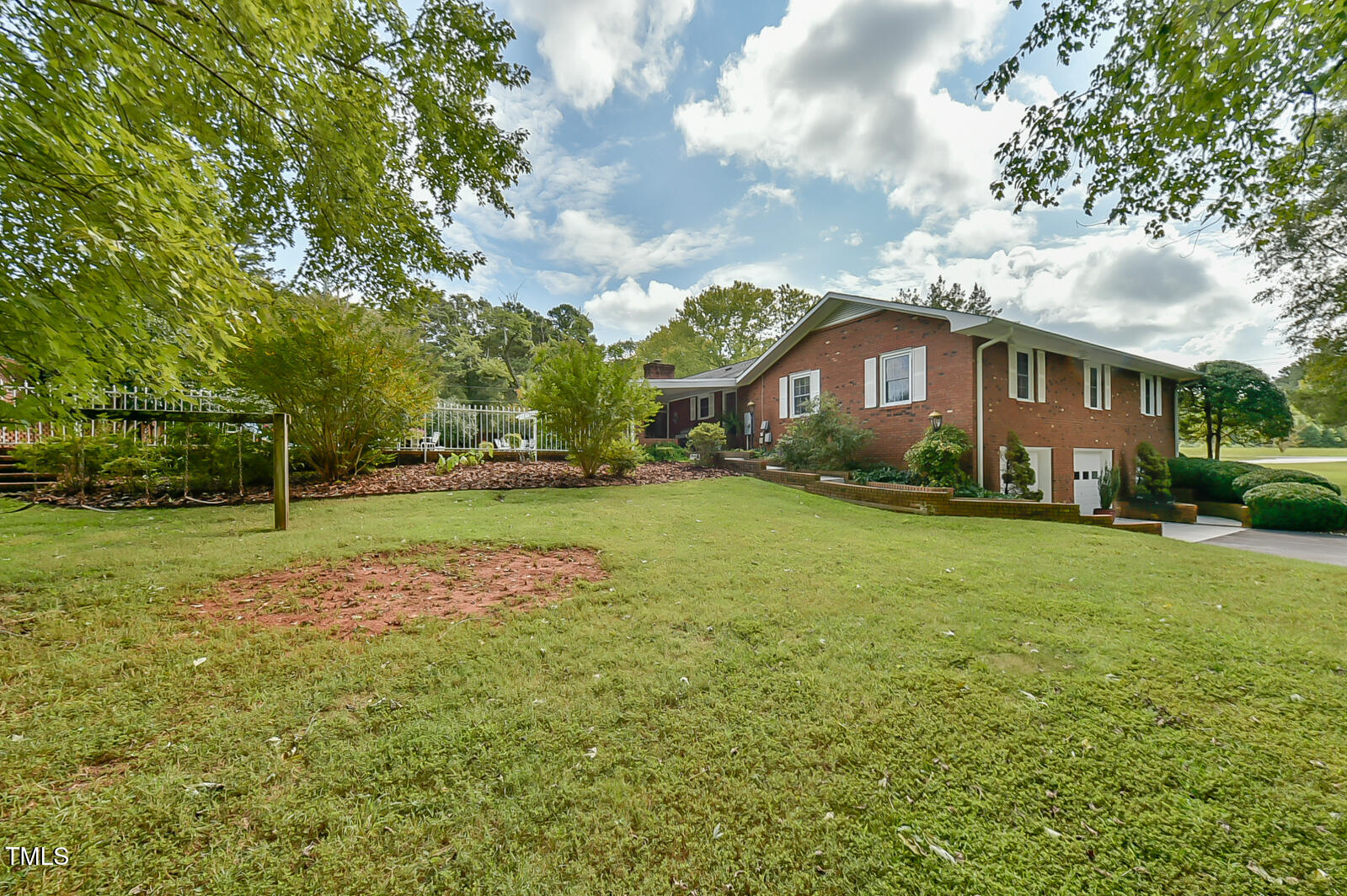 304 Homestead Rd. Road Property Photo 3