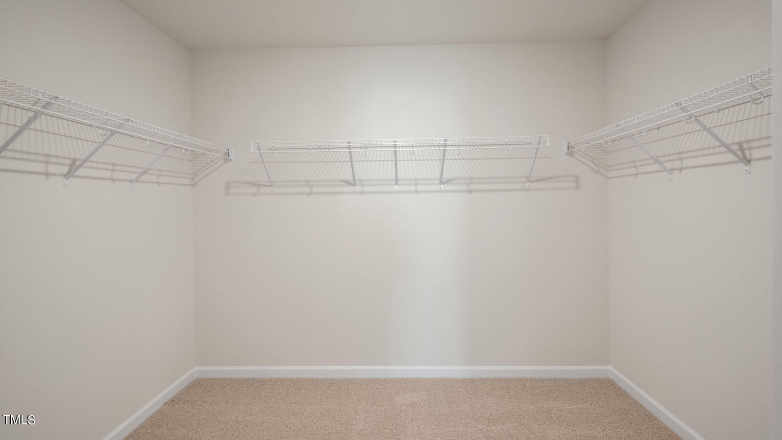 985 Ocean Court Property Photo 28