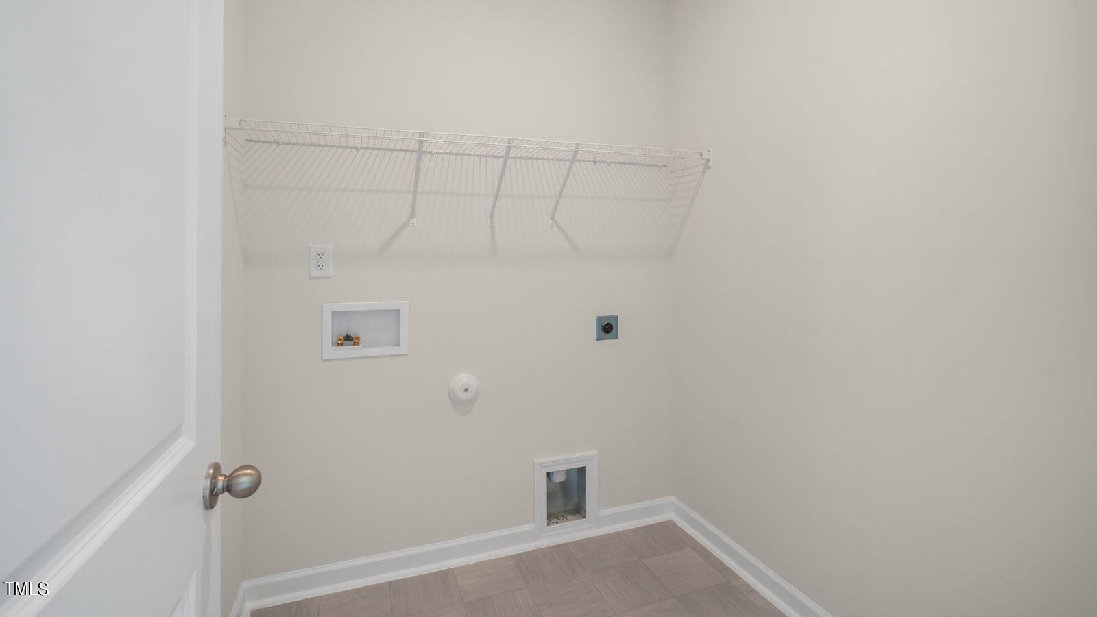 985 Ocean Court Property Photo 37