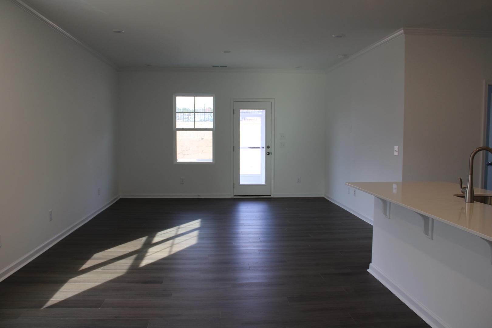 10012 Regal Drive Property Photo 3