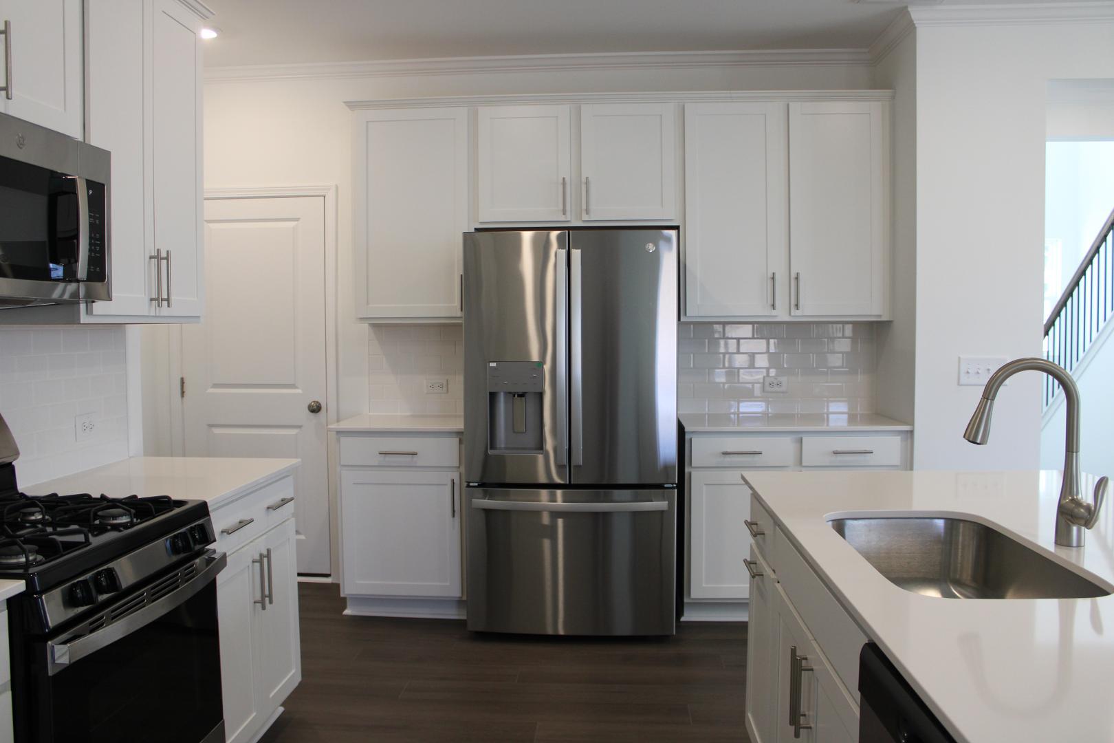10012 Regal Drive Property Photo 6
