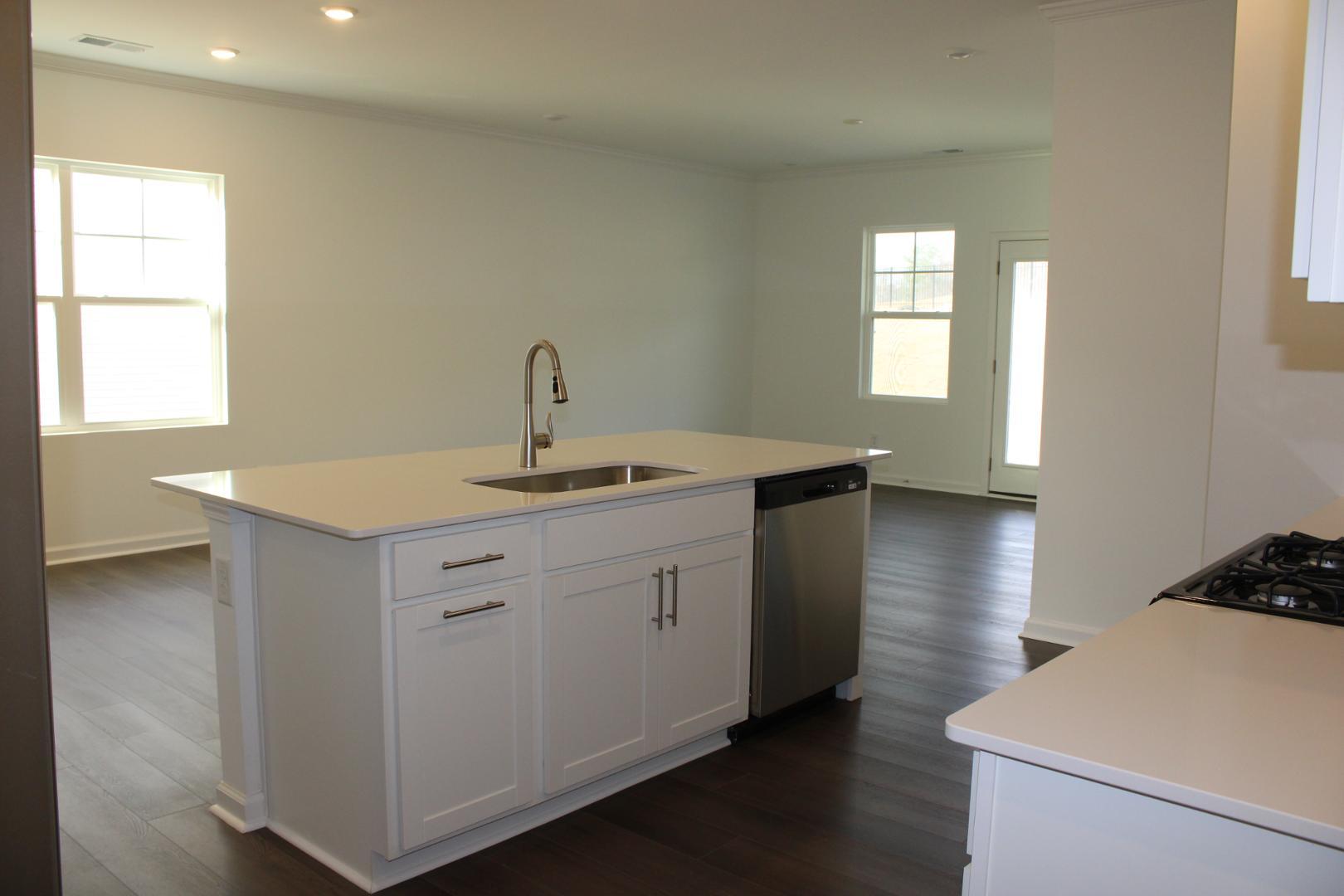 10012 Regal Drive Property Photo 8