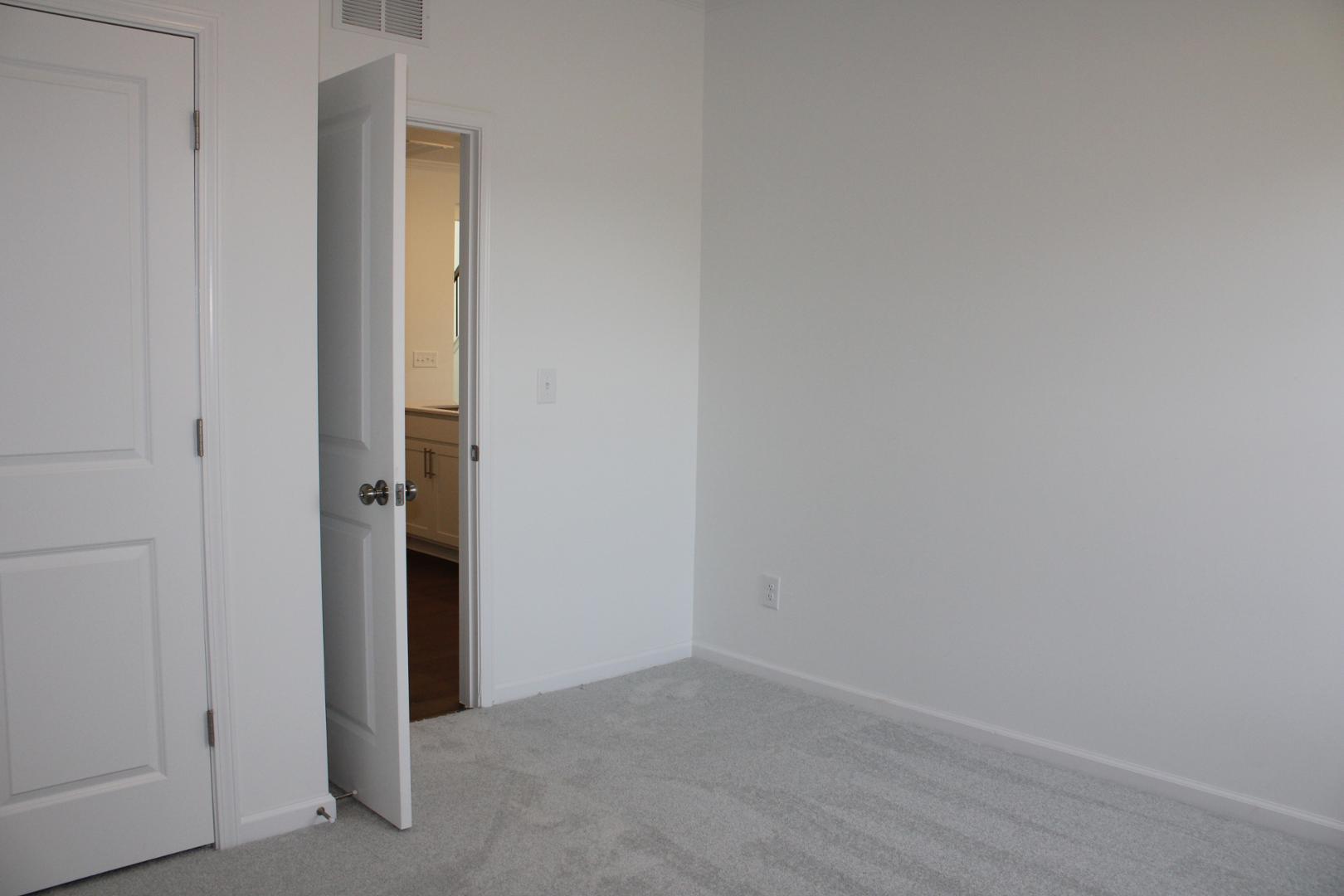 10012 Regal Drive Property Photo 12