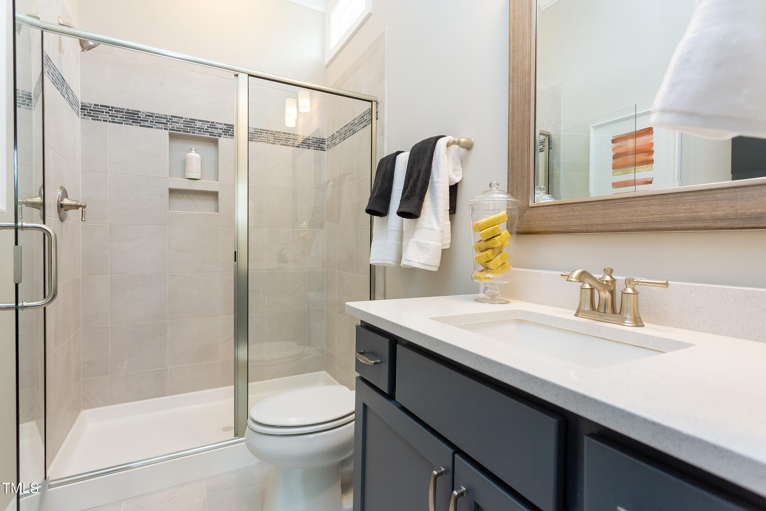 9520 Woodriver Drive Property Photo 13
