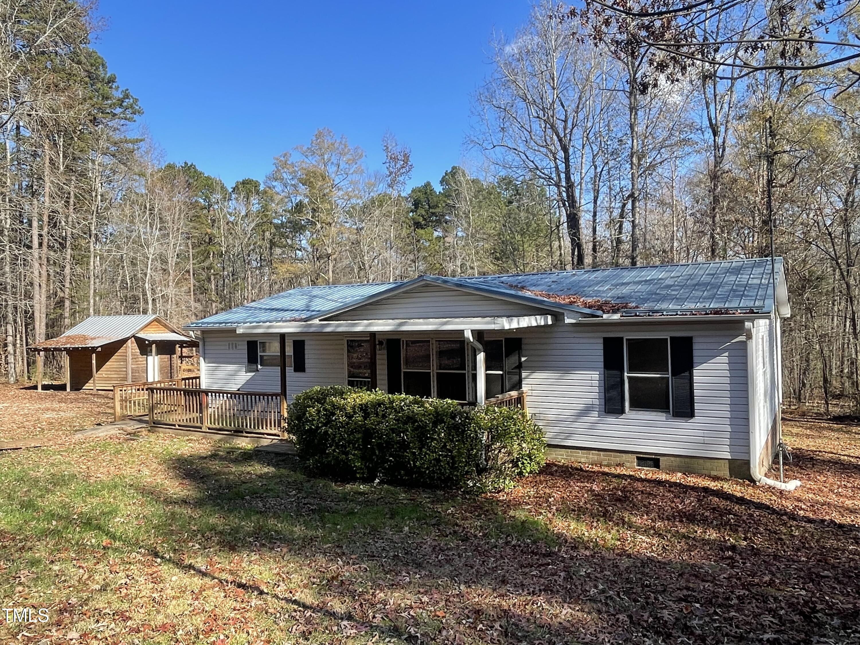 748 Hunters Circle Property Photo