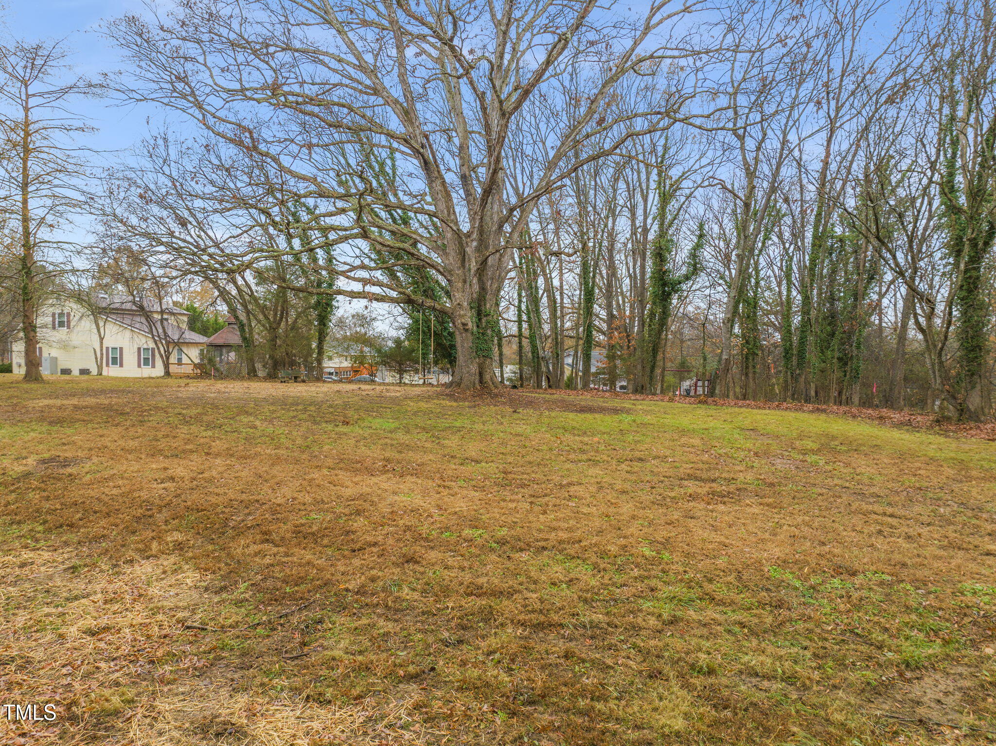 320b W Orange Street Property Photo 4