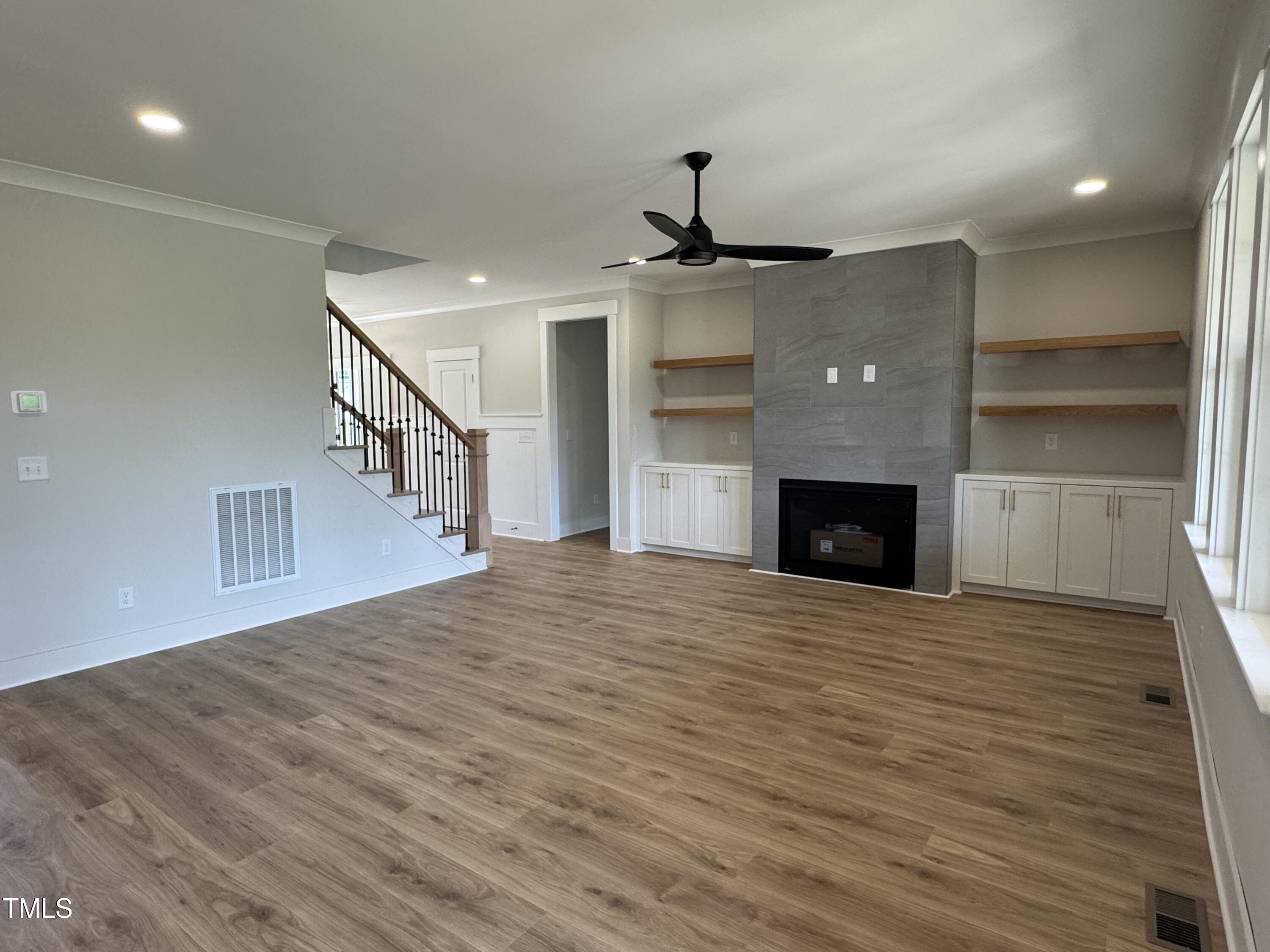 71 Slocum Drive Property Photo 5