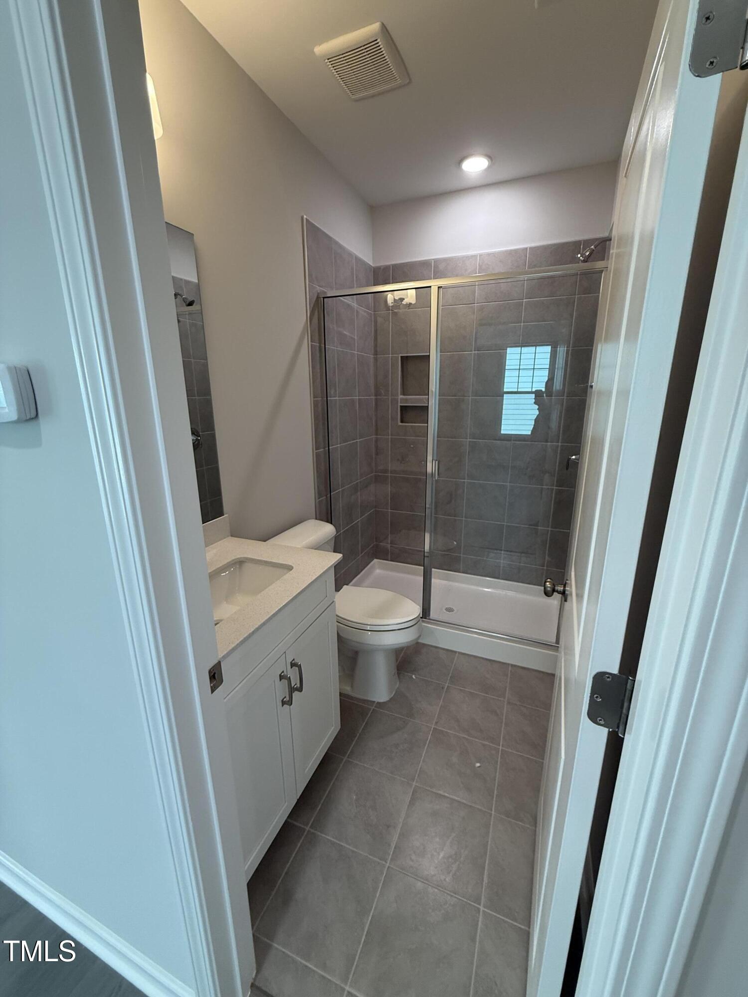 2391 Englemann Dr Drive # 124 Property Photo 5