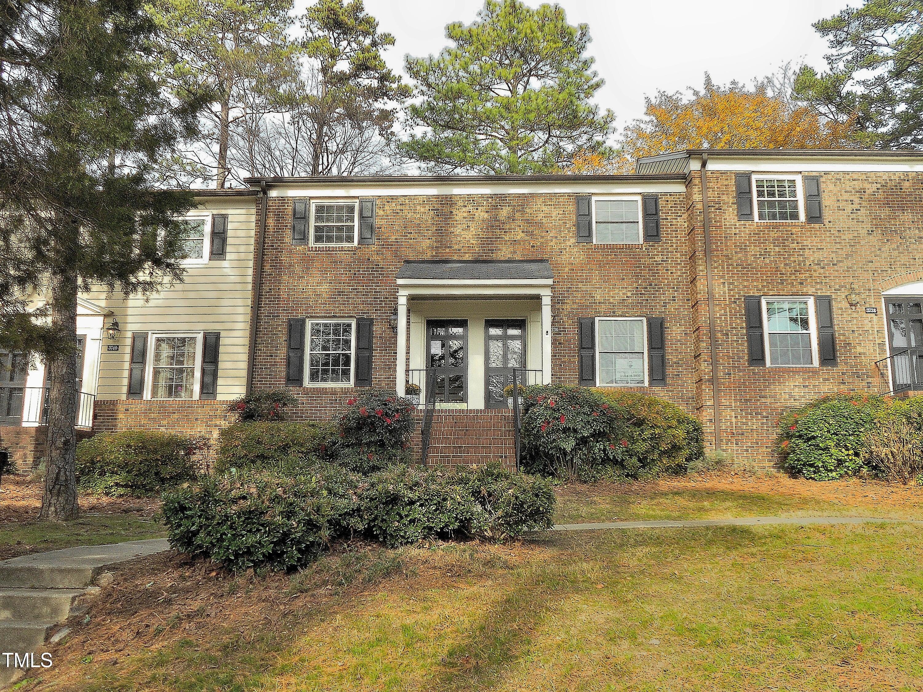 3738 Jamestown Circle Property Photo 16