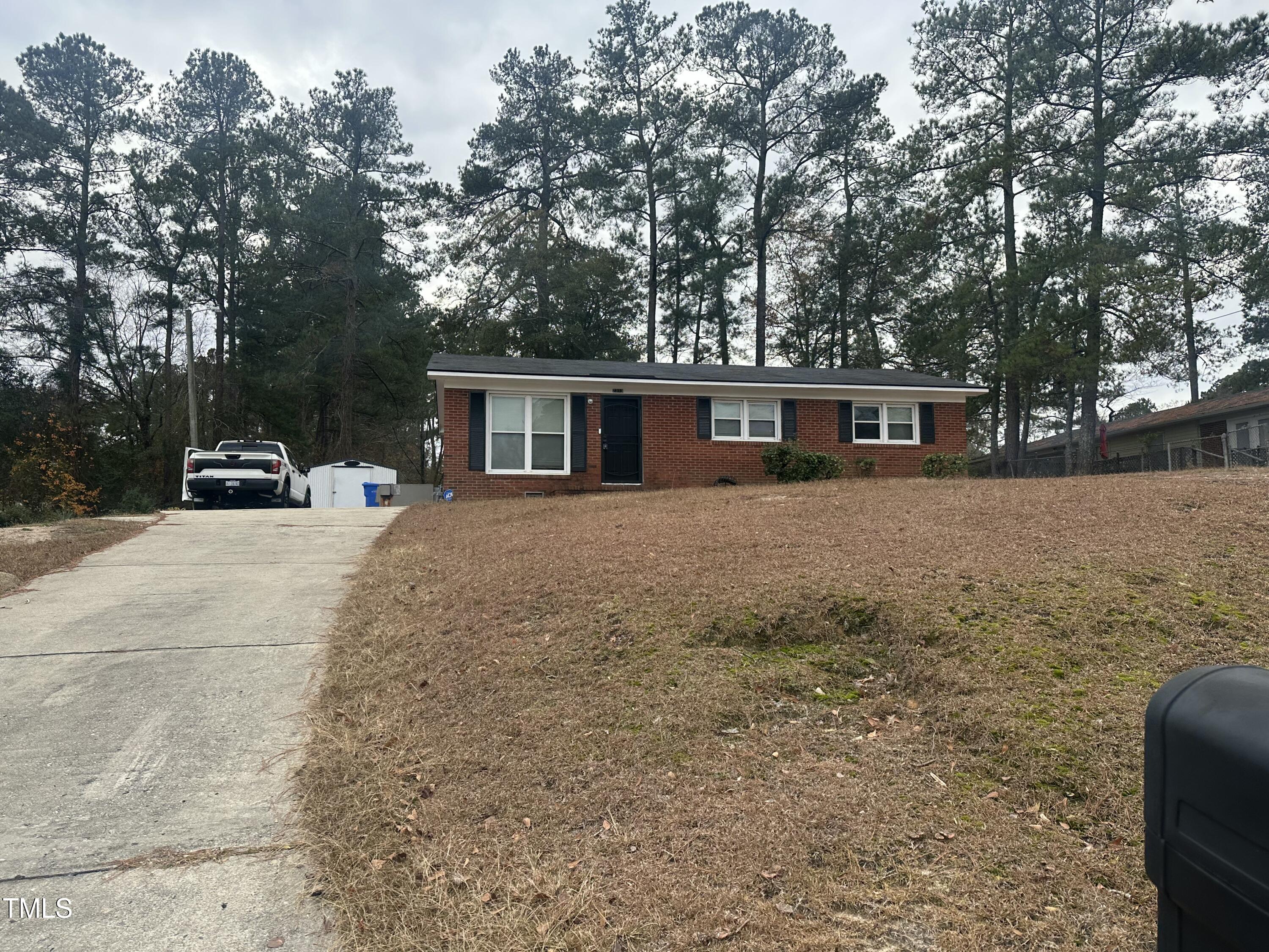 2313 Lake Avenue Property Photo