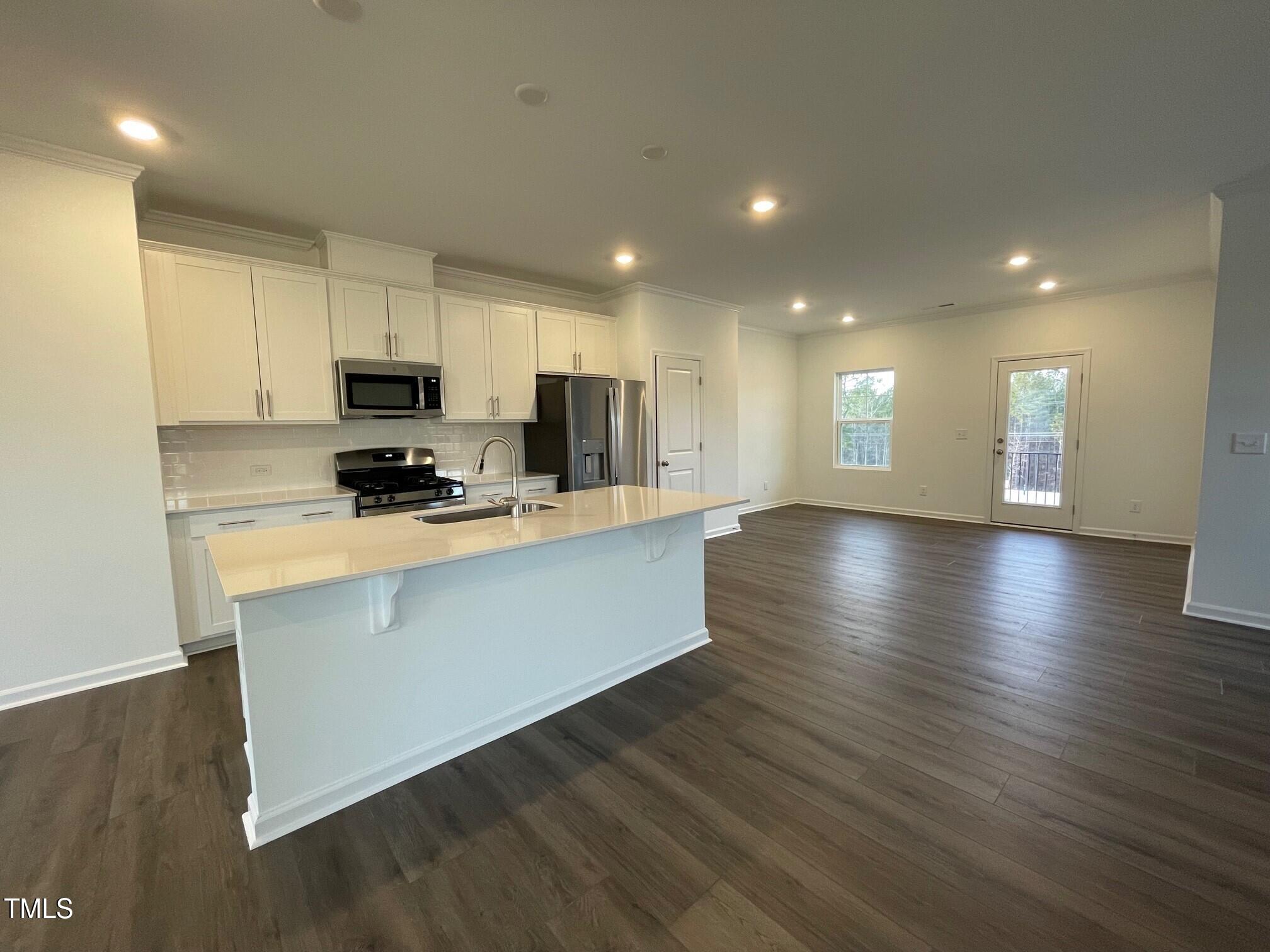 1309 Hazelnut Ridge Lane Property Photo 8