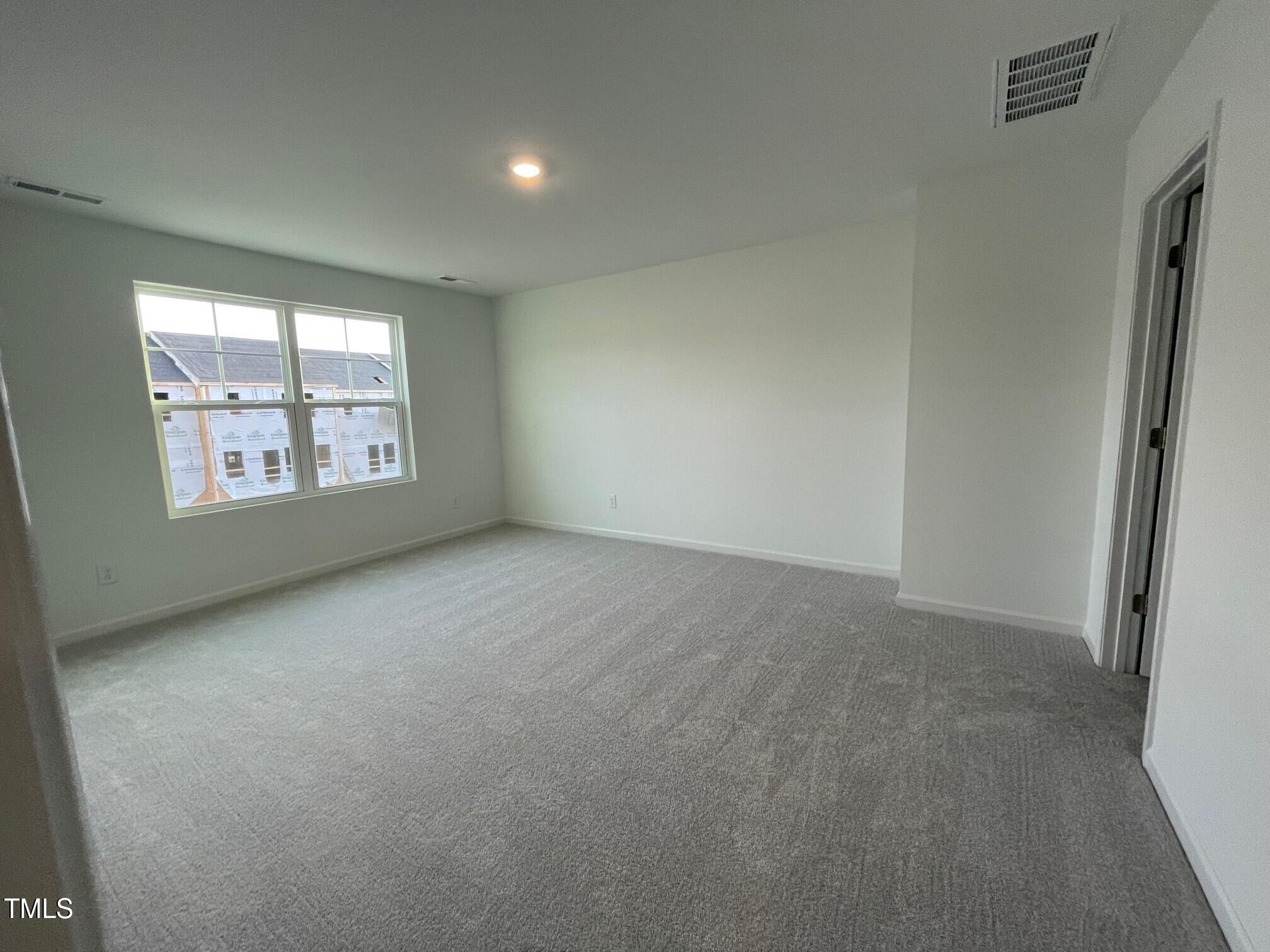 1309 Hazelnut Ridge Lane Property Photo 10