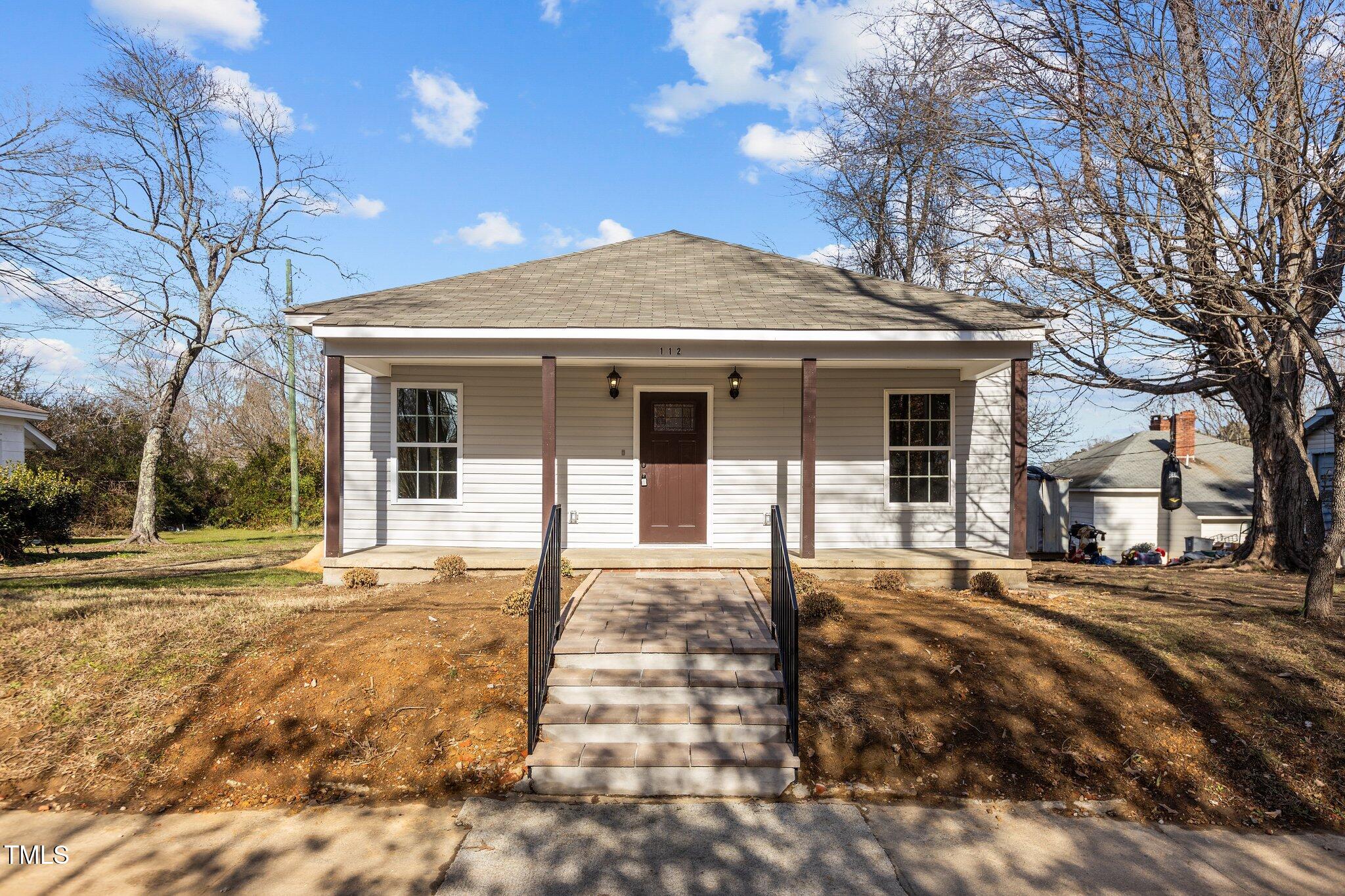 112 Edgewood Drive Property Photo 4