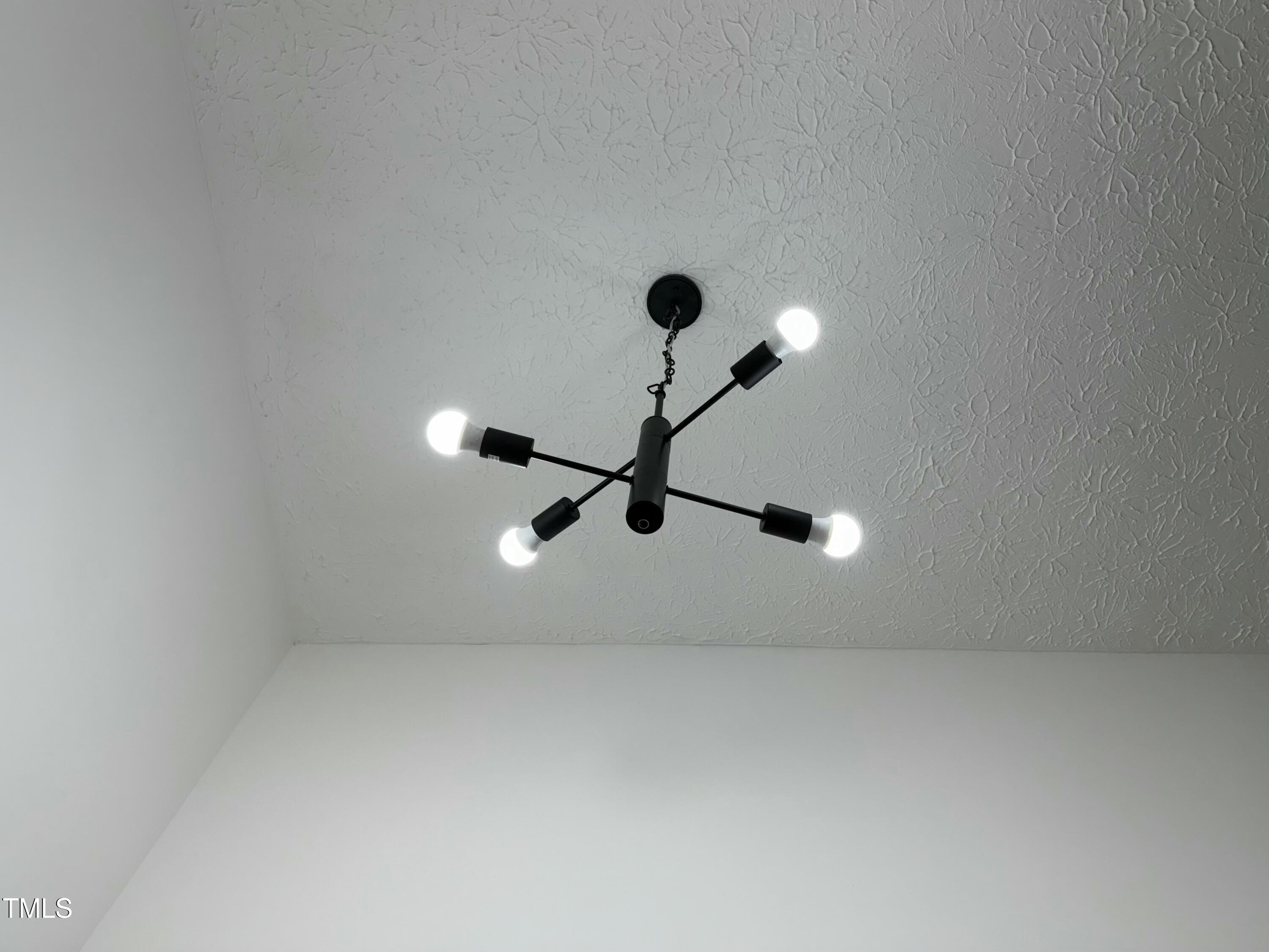 2816 Smoke Place Property Photo 11