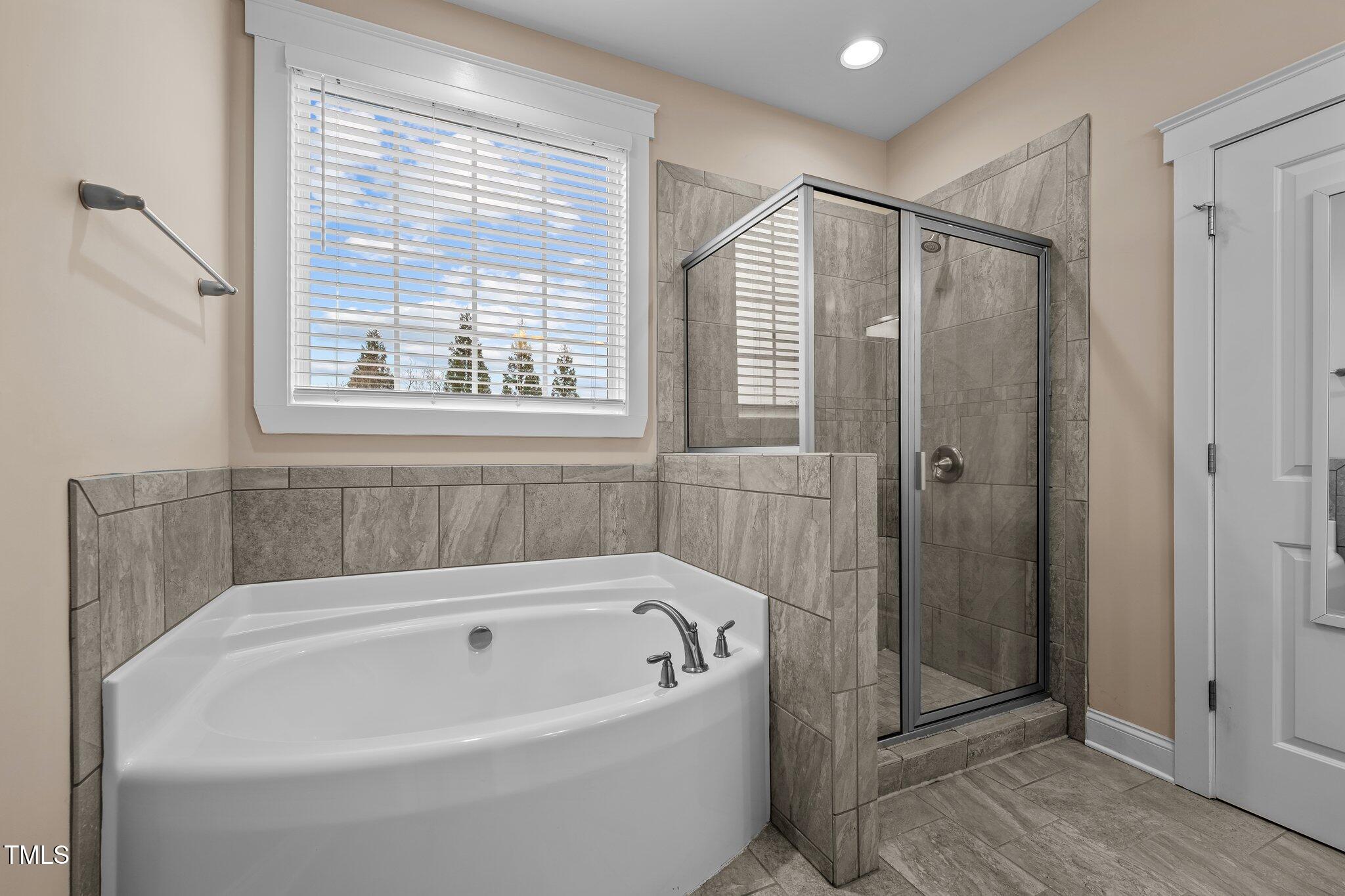 4236 Aviemore Property Photo 17