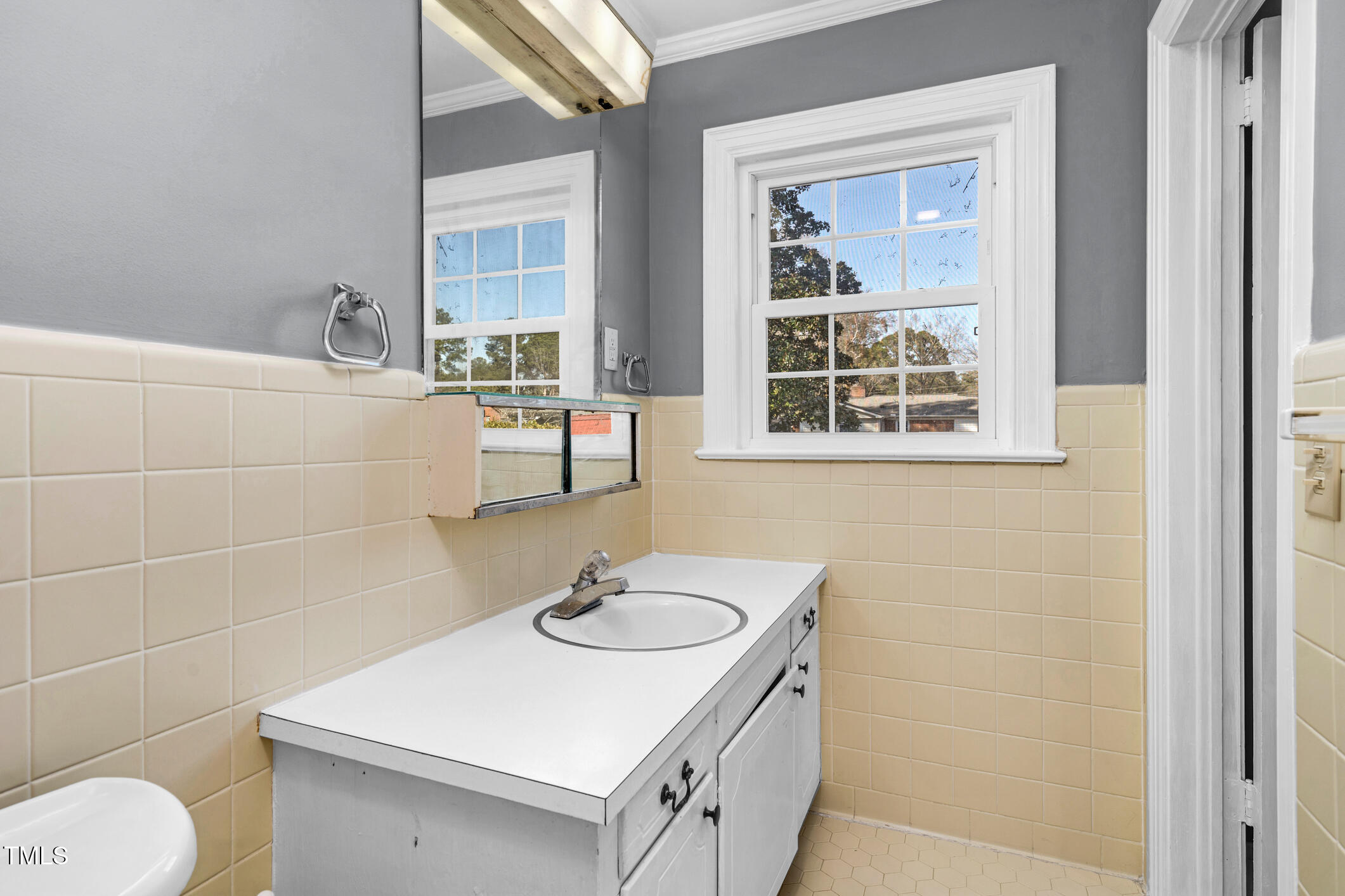 1211 Red Banks Road Property Photo 27