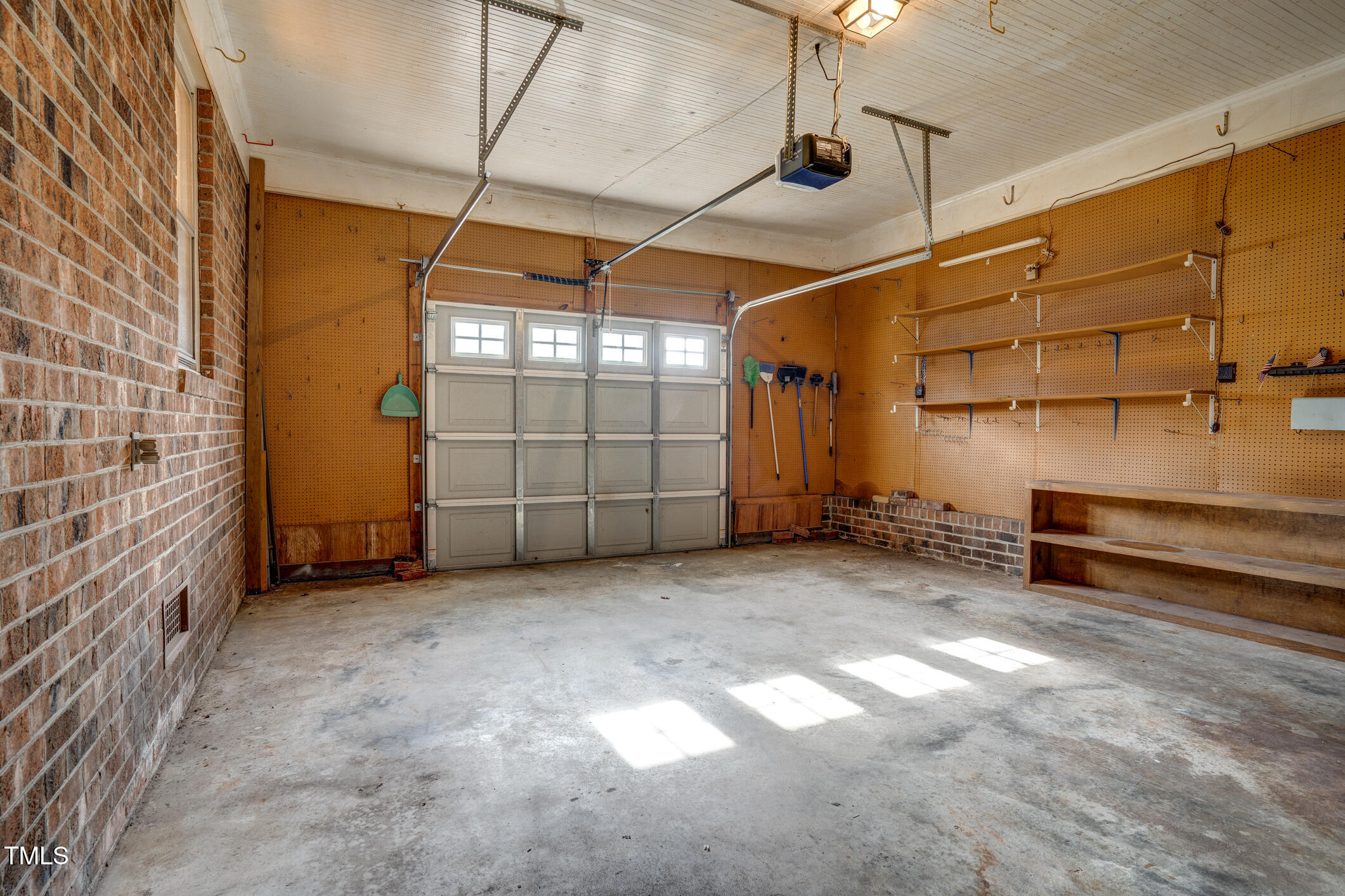 1211 Red Banks Road Property Photo 30