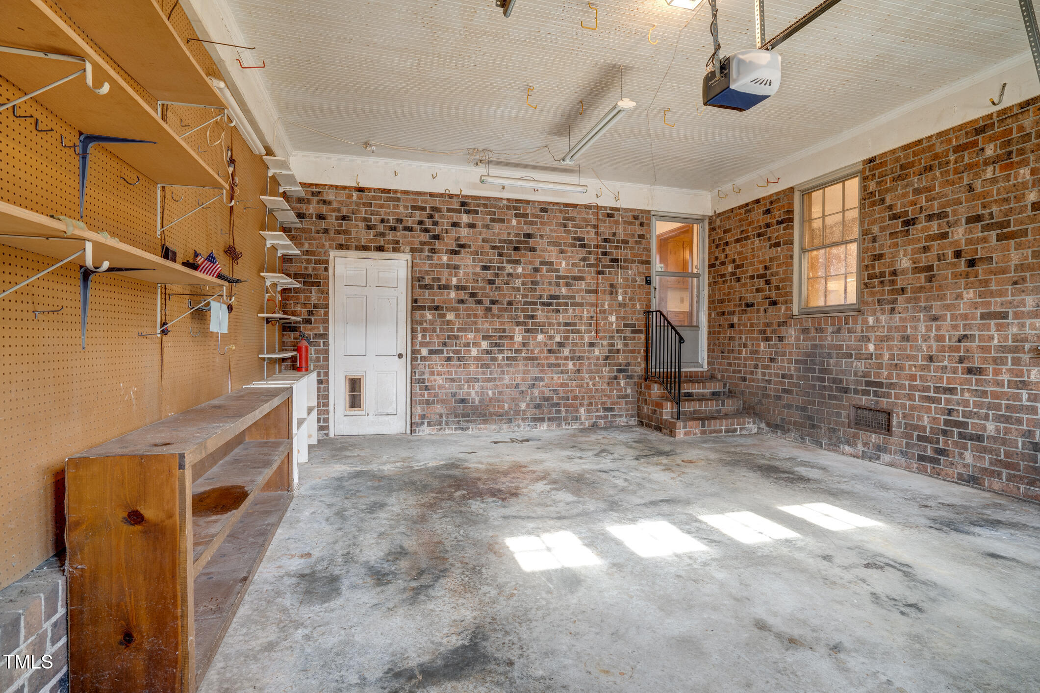 1211 Red Banks Road Property Photo 31