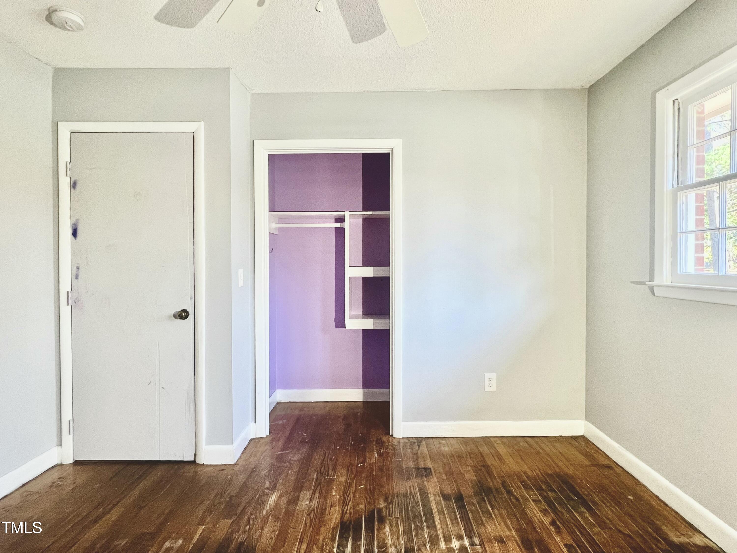 414 Sampson Street Property Photo 10