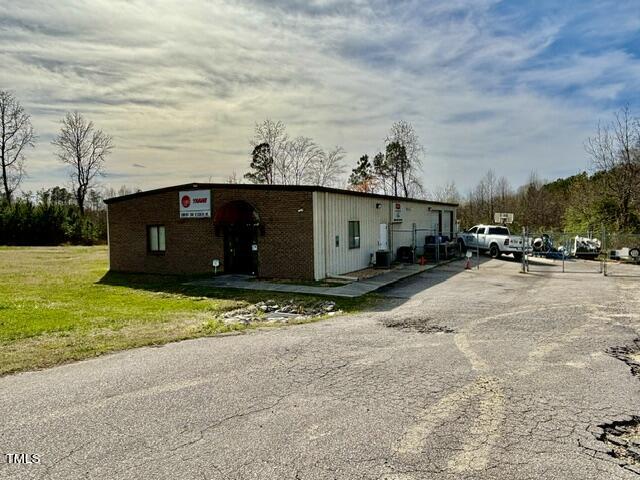 175 Satterhwite Point Road Property Photo 3