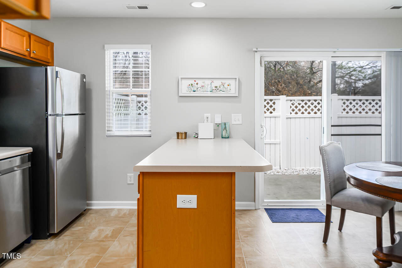 7703 River Field Drive Property Photo 15