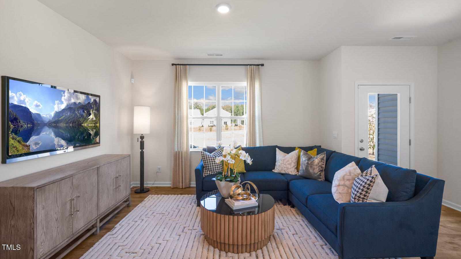 447 Belgian Red Way Property Photo 24