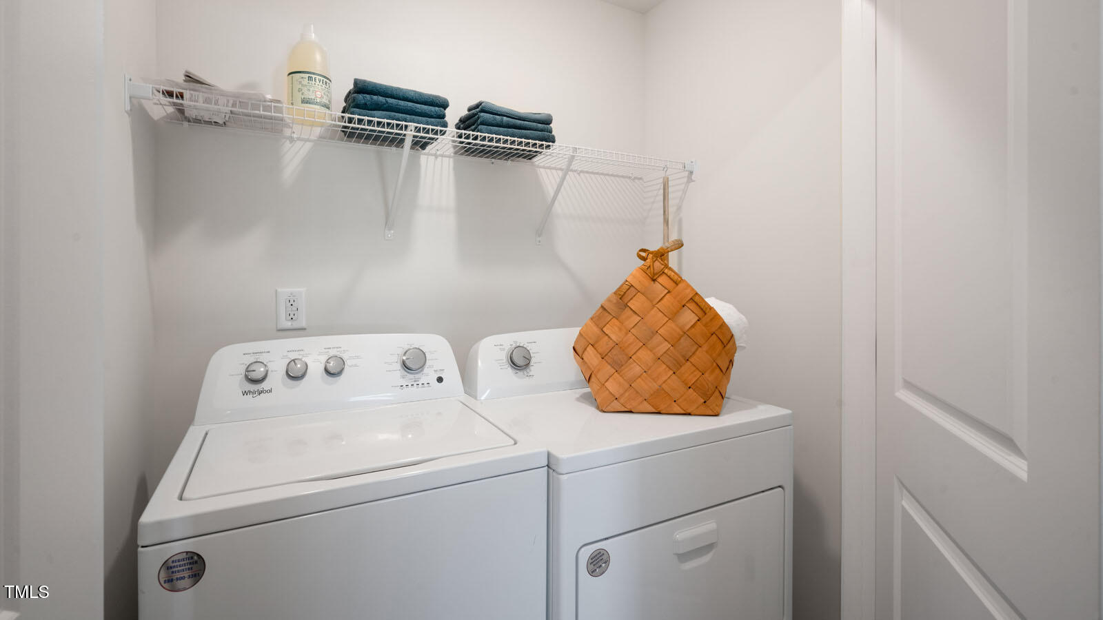 447 Belgian Red Way Property Photo 31