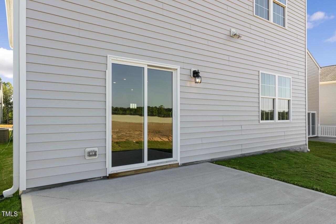 262 Moore Creek Drive Property Photo 11