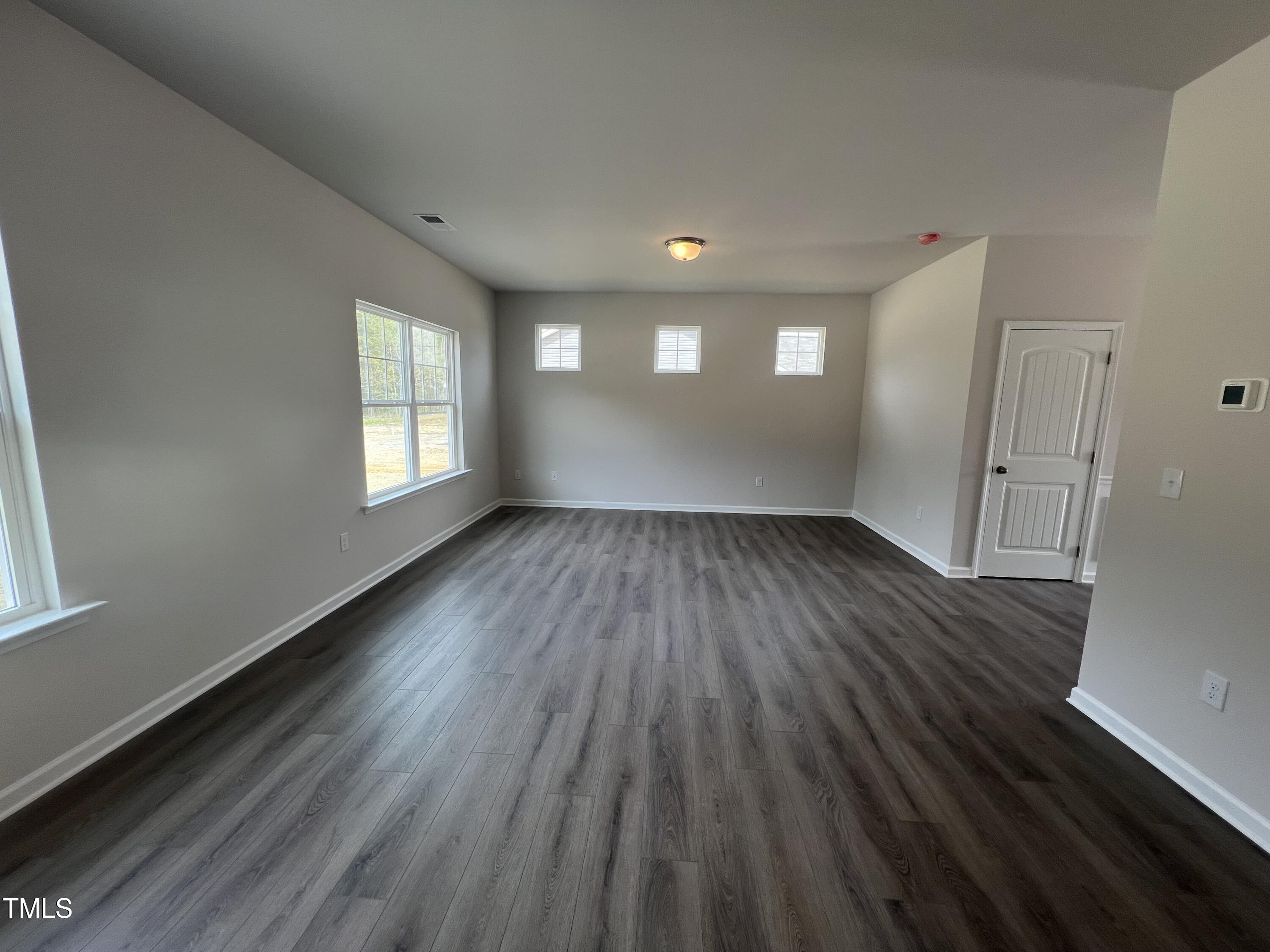 165 Knoll Way Property Photo 7